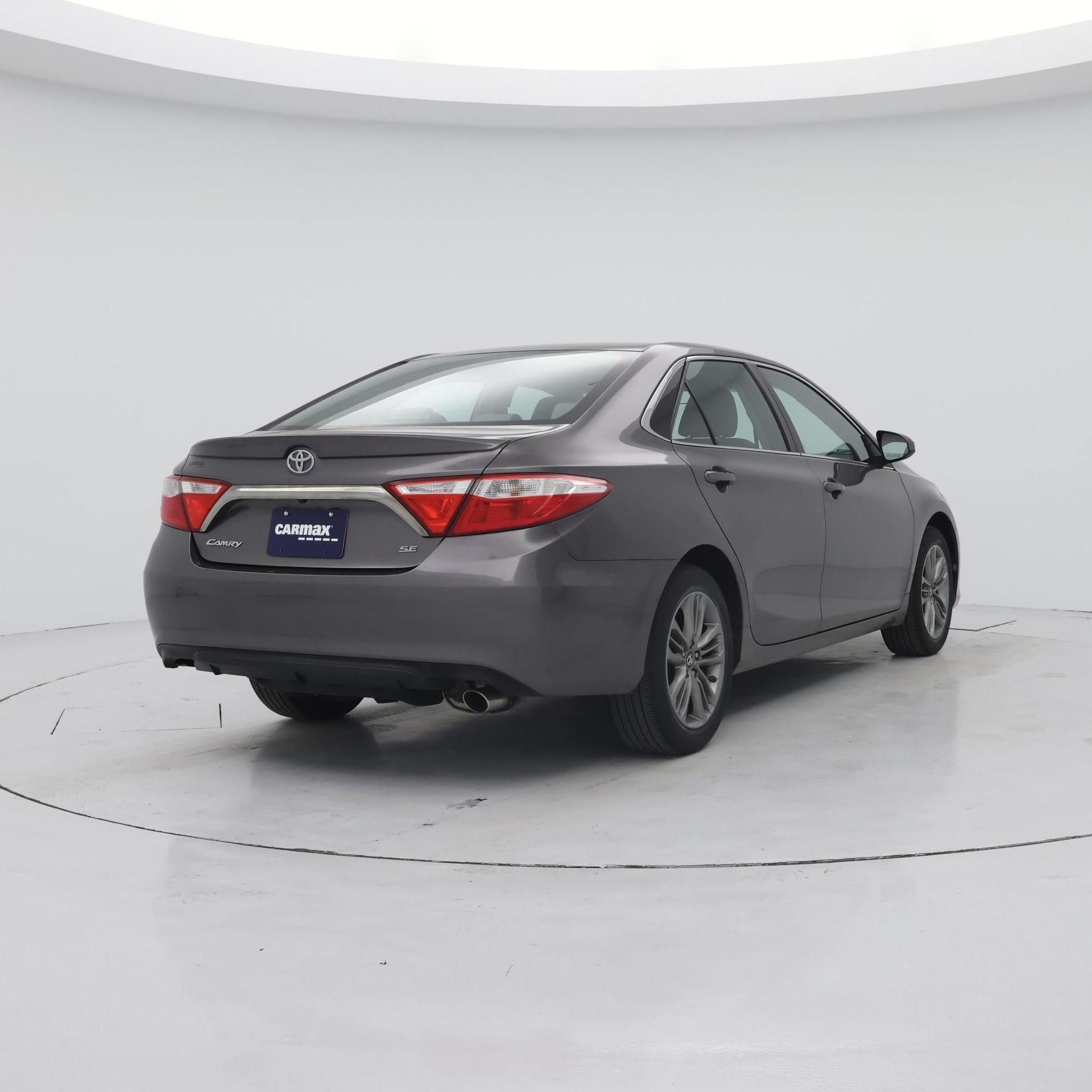 Thumbnail: 2016 Toyota Camry - 8