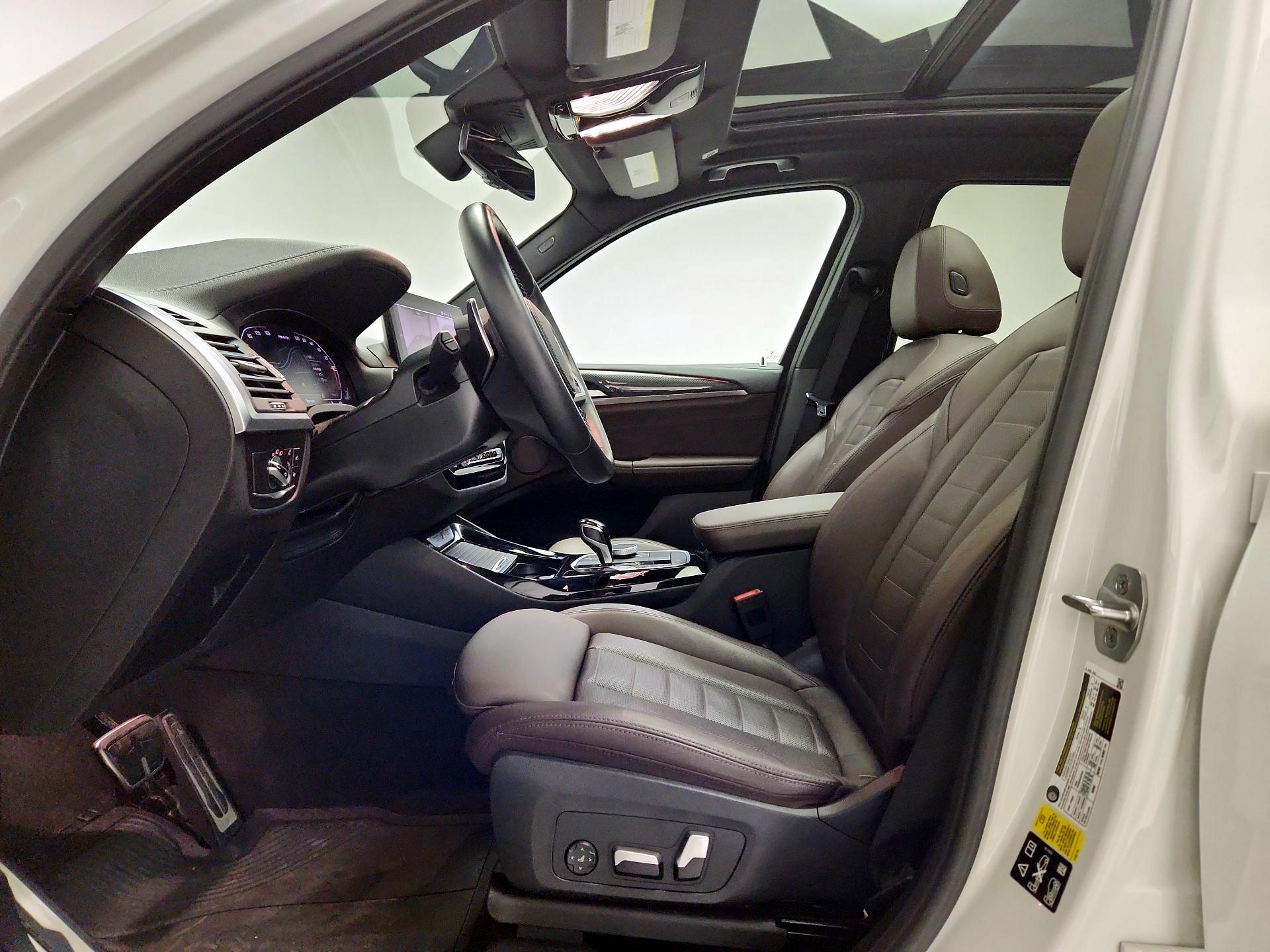 Thumbnail: 2023 BMW X3 - 11