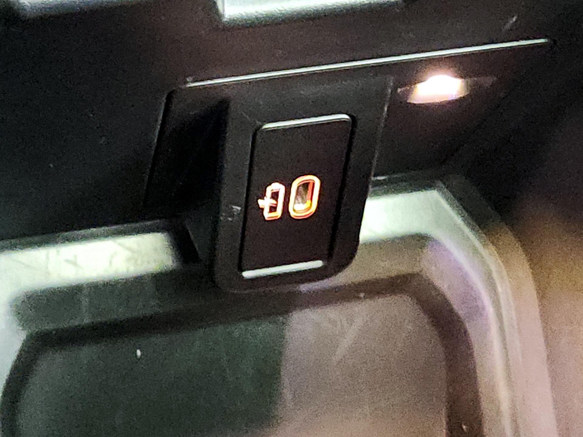 Thumbnail: 2023 BMW X3 - 19