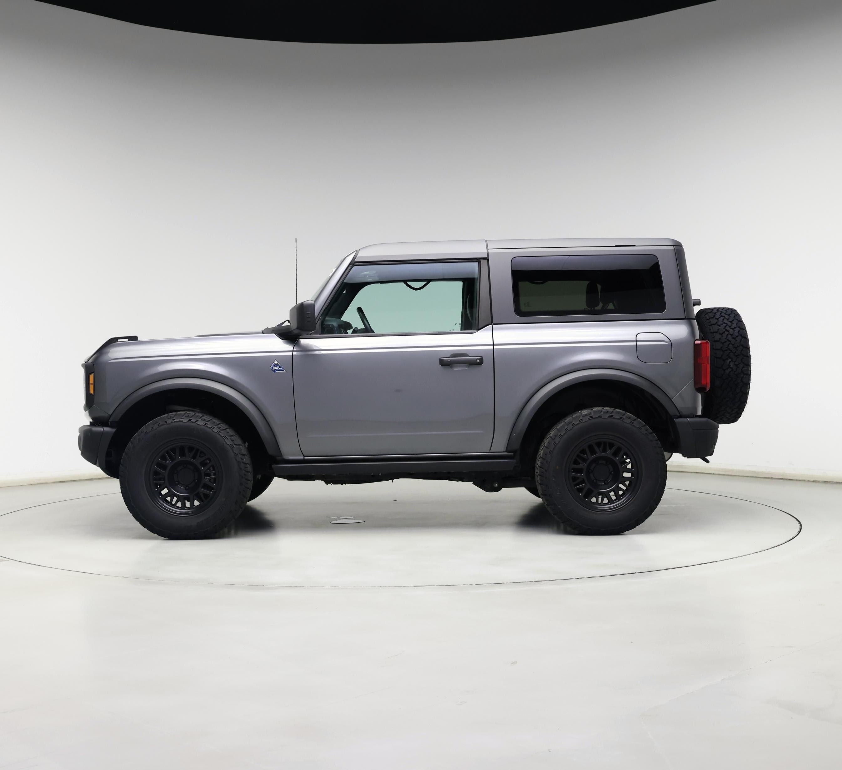 Thumbnail: 2022 Ford Bronco - 3