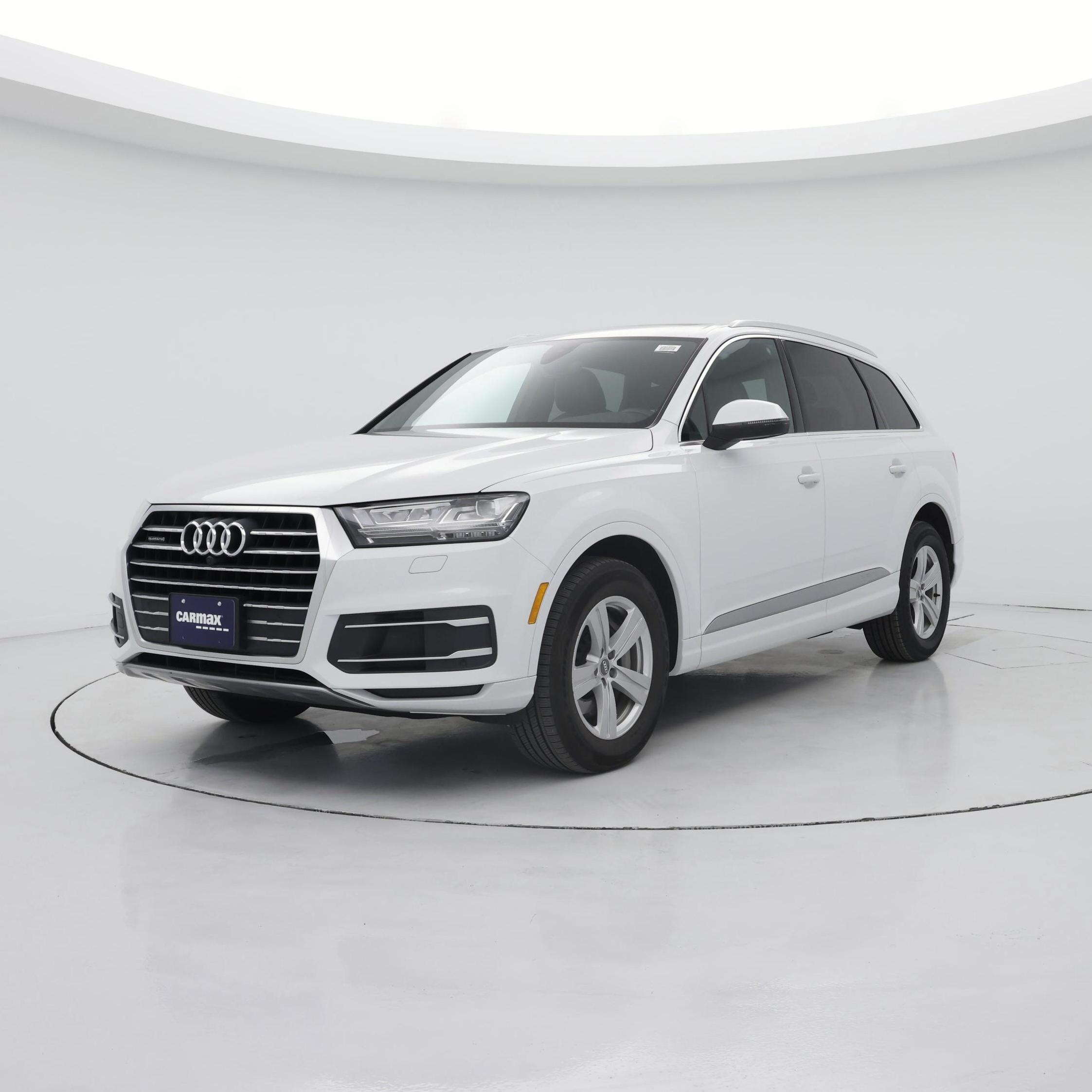 Thumbnail: 2019 Audi Q7 - 4