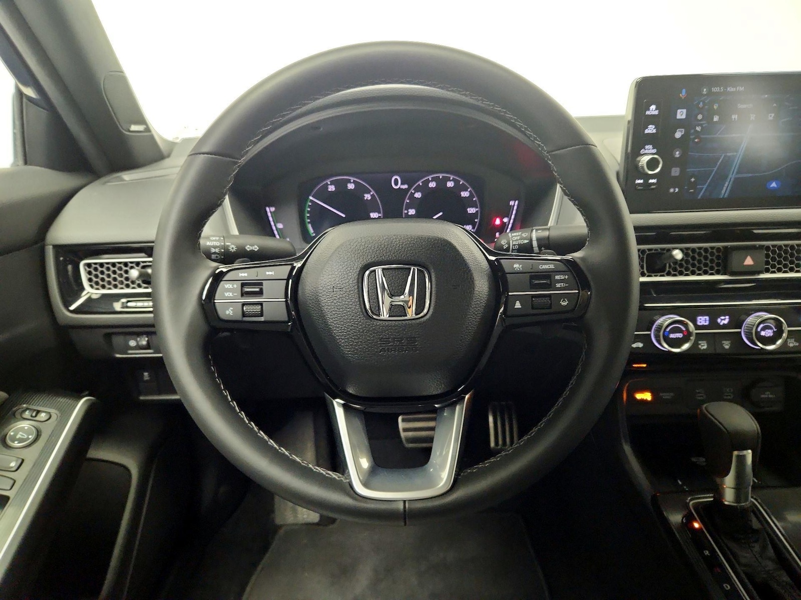 2025 Honda Civic Sport Touring - Photo 11