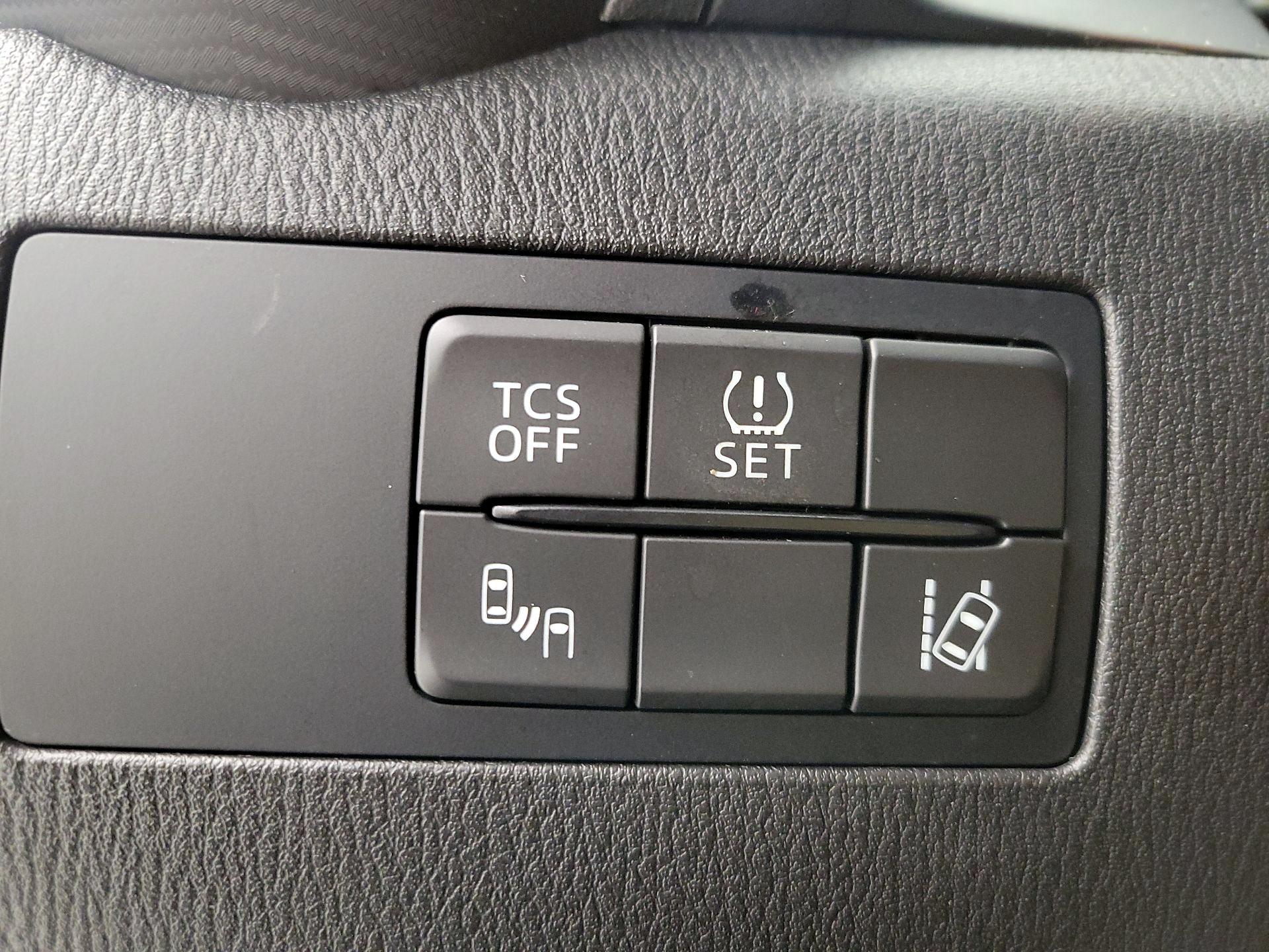 Thumbnail: 2016 Mazda CX-3 - 13