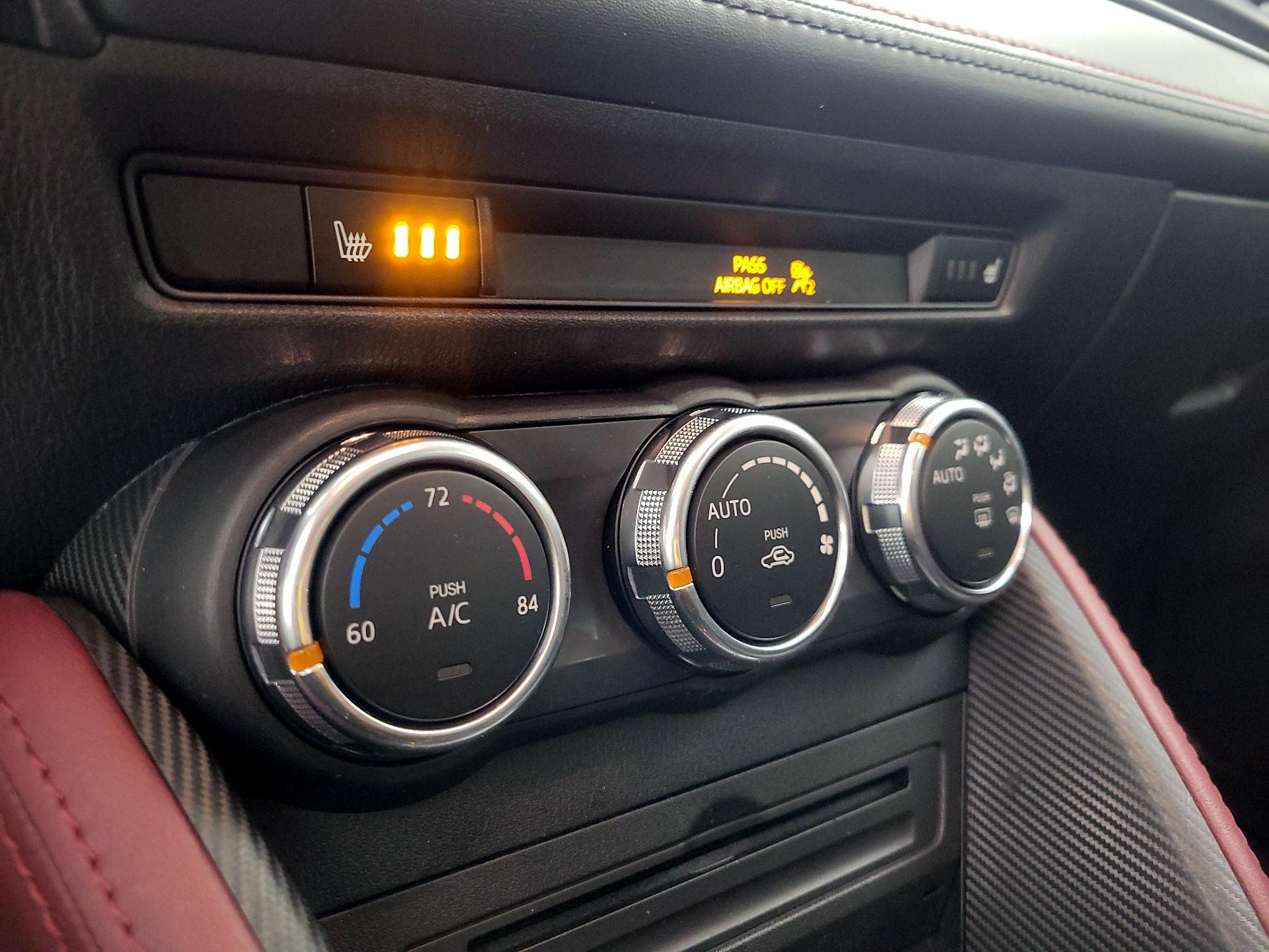 Thumbnail: 2016 Mazda CX-3 - 17