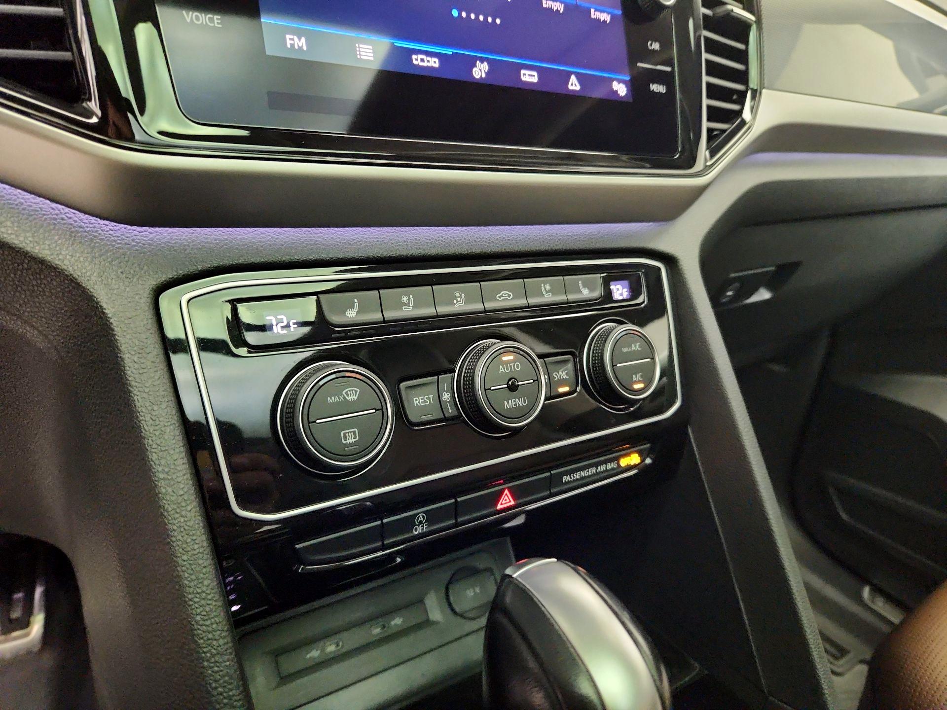 Thumbnail: 2023 Volkswagen Atlas - 17