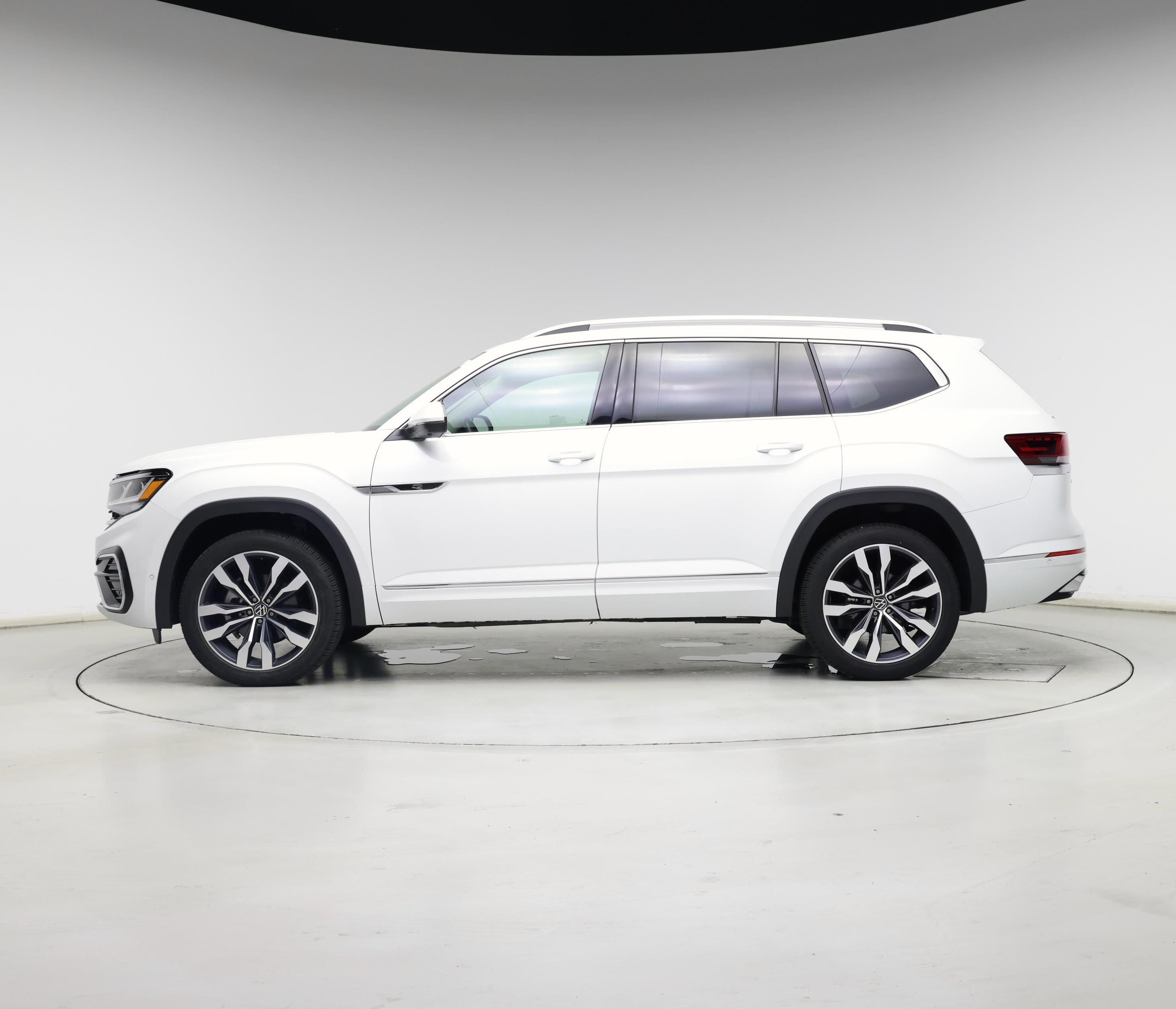 Thumbnail: 2023 Volkswagen Atlas - 3