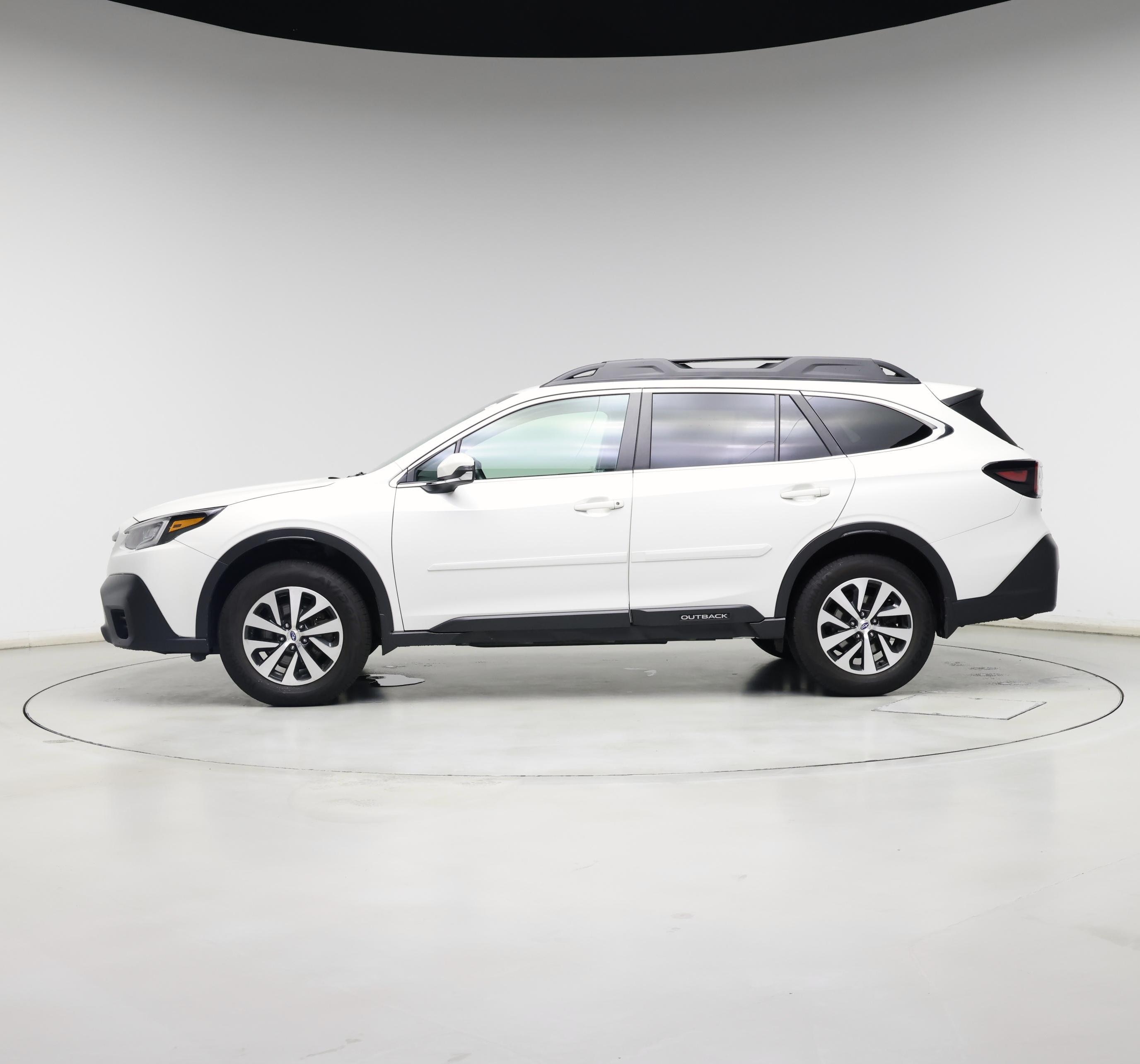 Thumbnail: 2021 Subaru Outback - 3