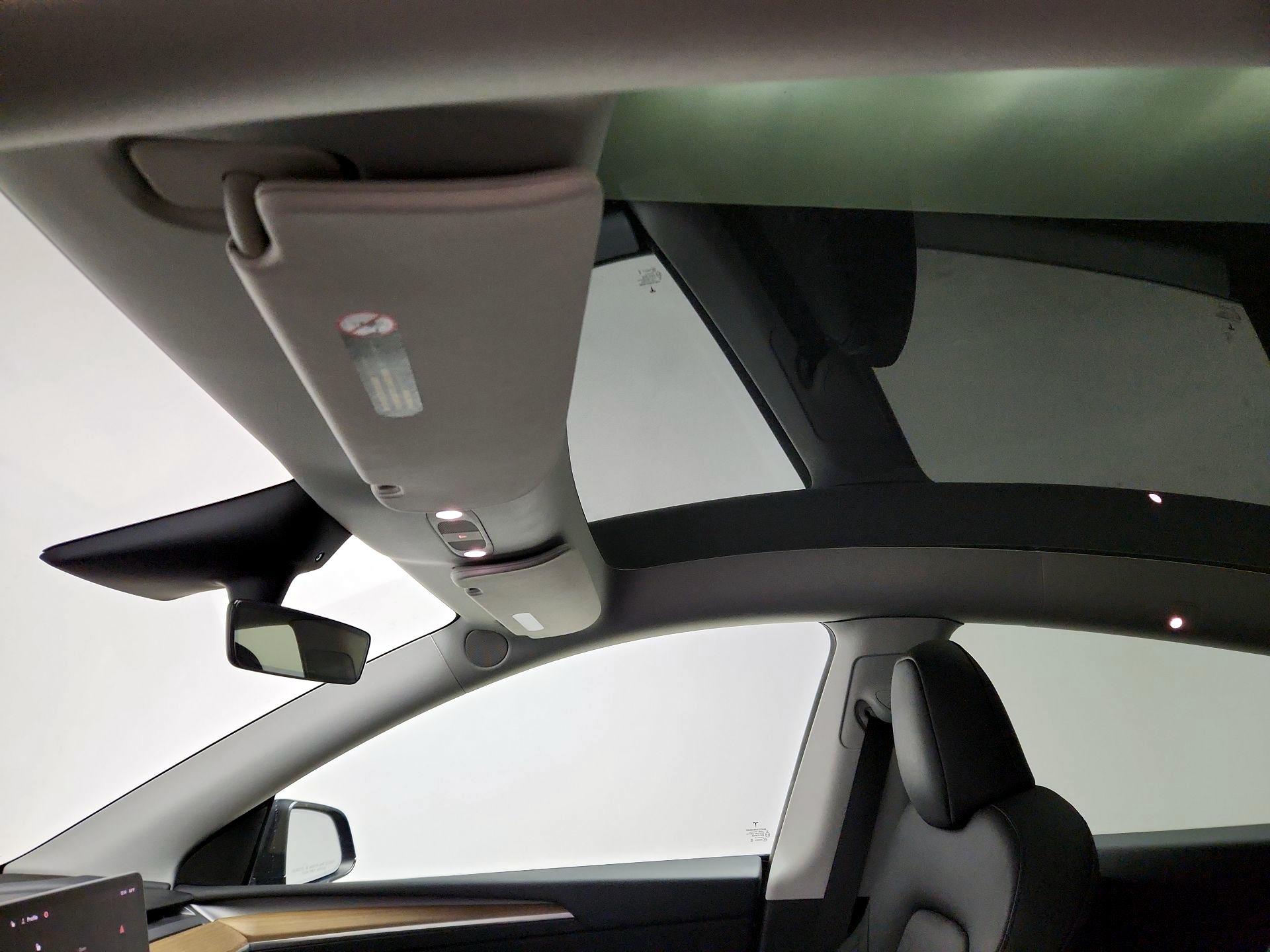 Thumbnail: 2023 Tesla Model Y - 18