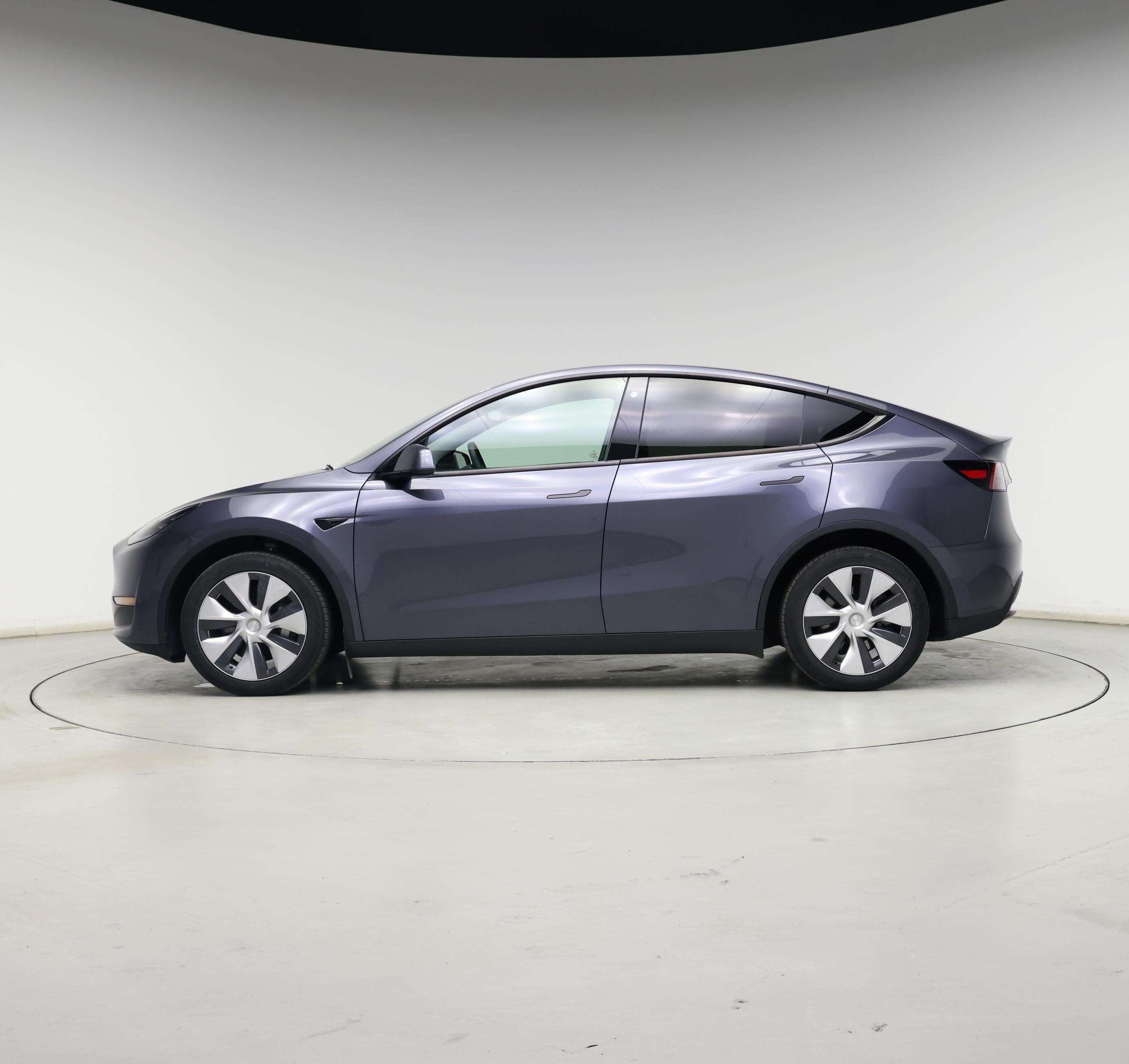 Thumbnail: 2023 Tesla Model Y - 3