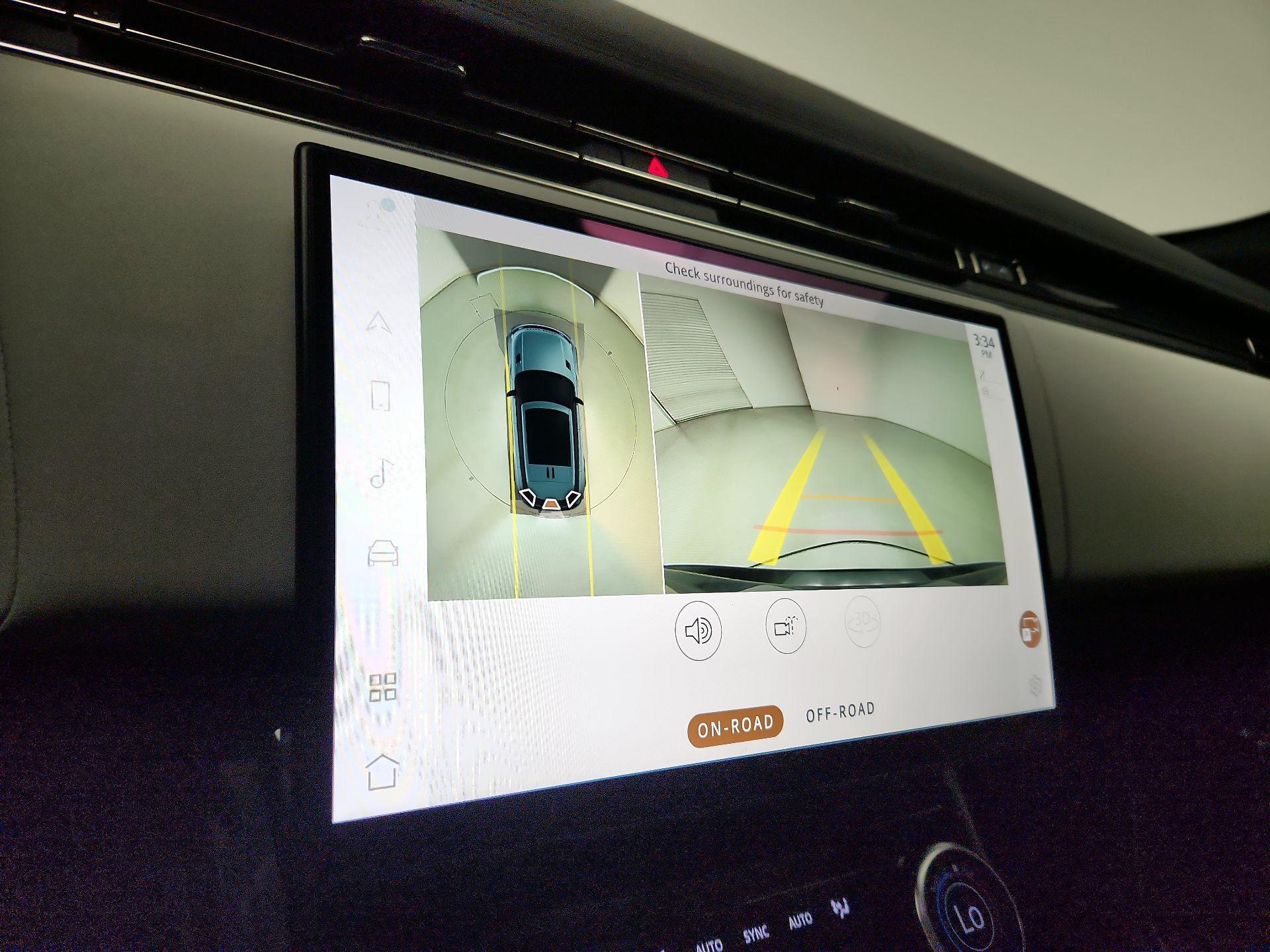 Thumbnail: 2023 Land Rover Range Rover Sport - 15