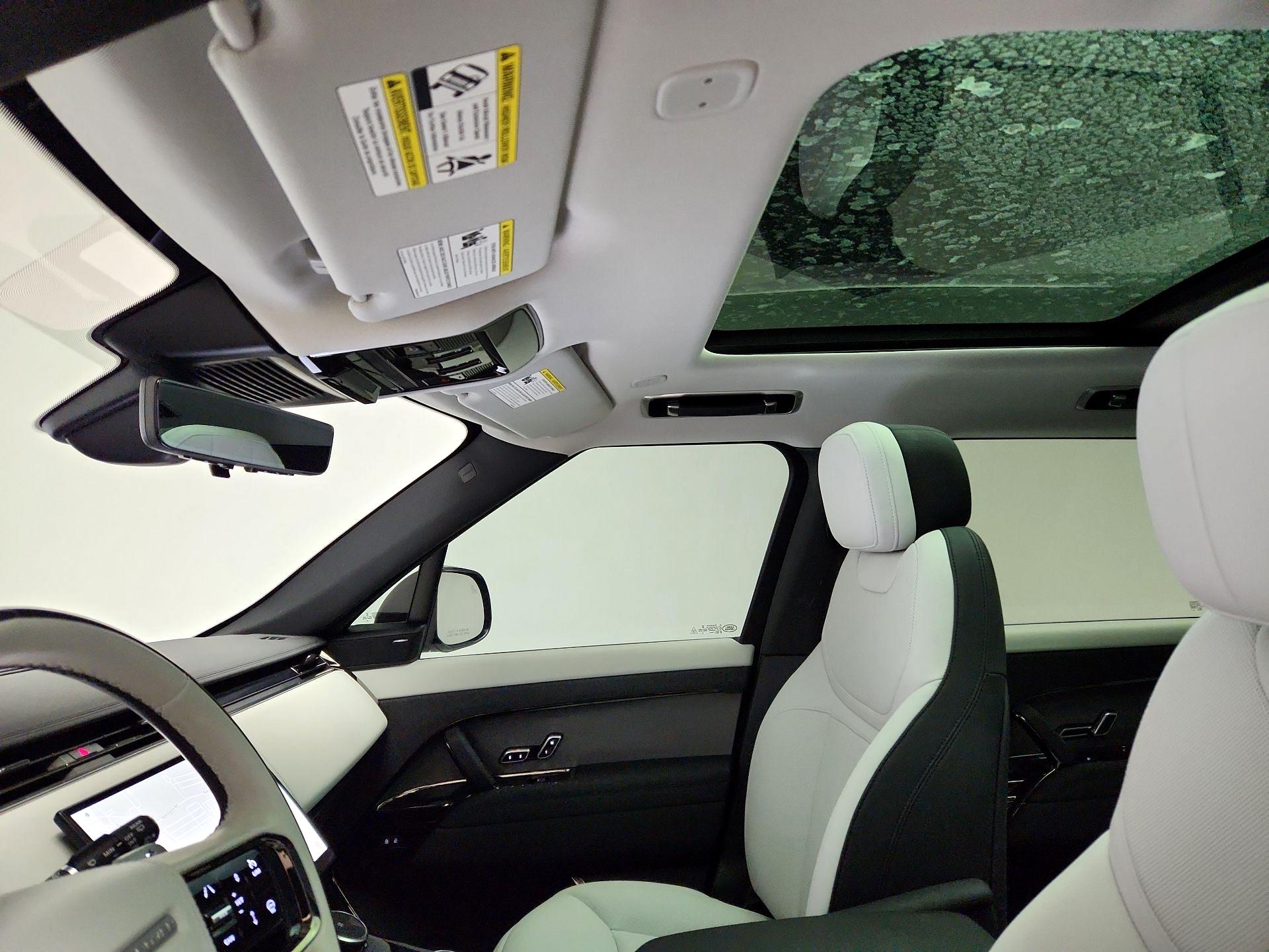 Thumbnail: 2023 Land Rover Range Rover Sport - 20