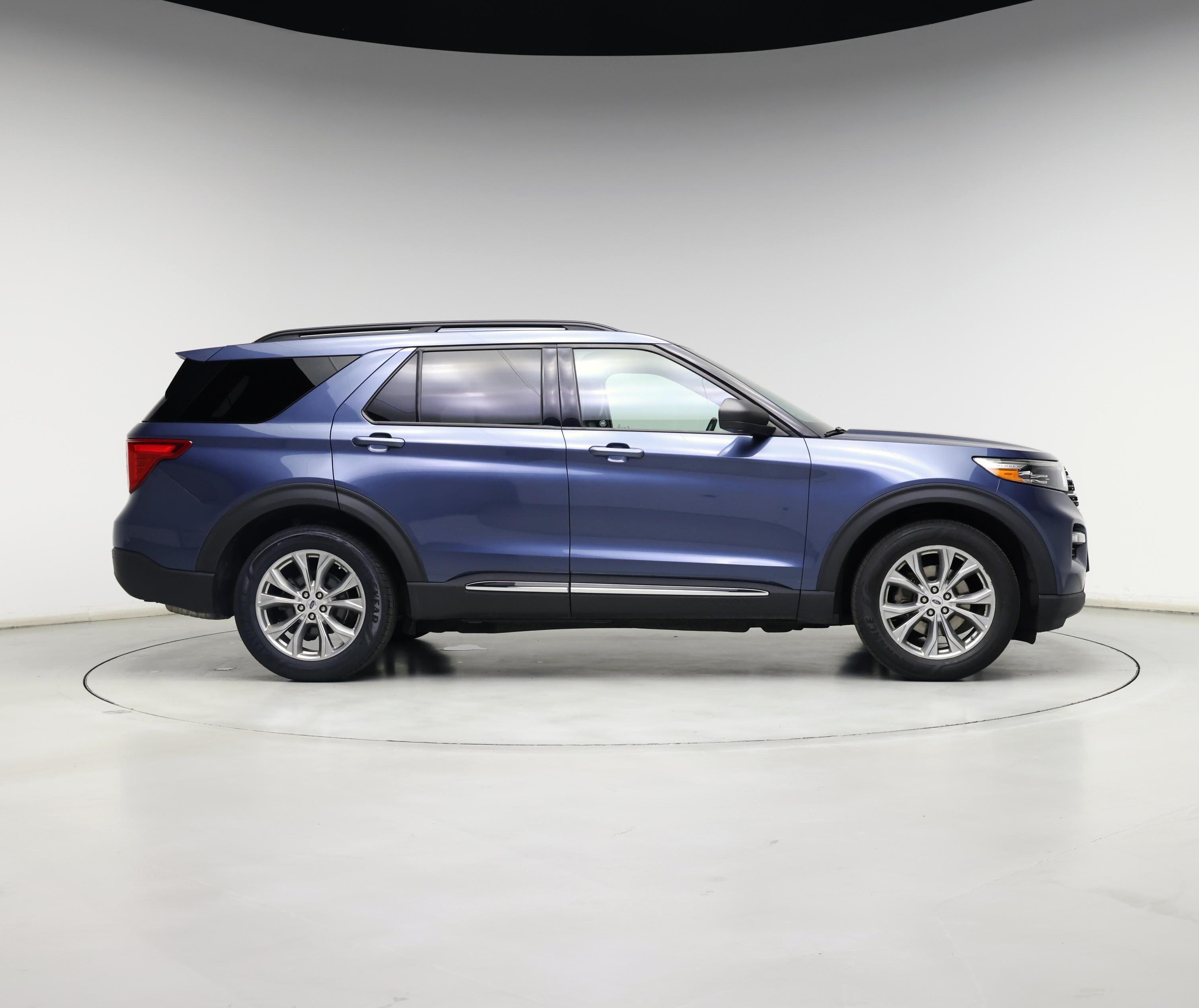 Thumbnail: 2020 Ford Explorer - 7