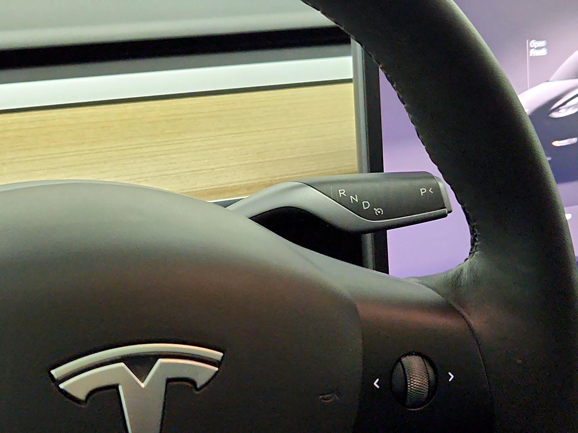 Thumbnail: 2022 Tesla Model Y - 17
