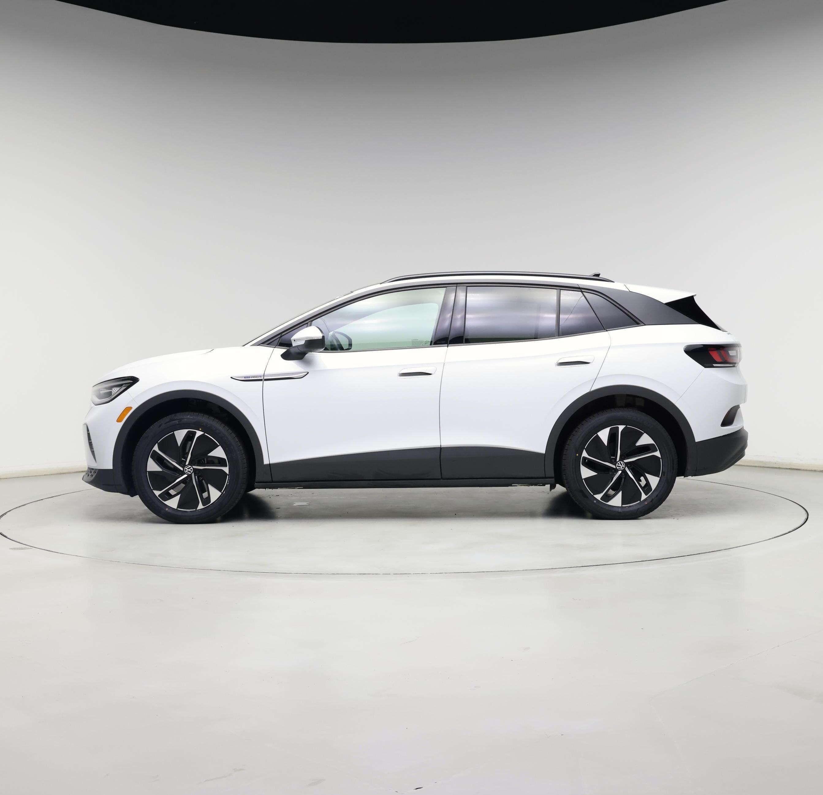 Thumbnail: 2022 Volkswagen ID.4 - 3