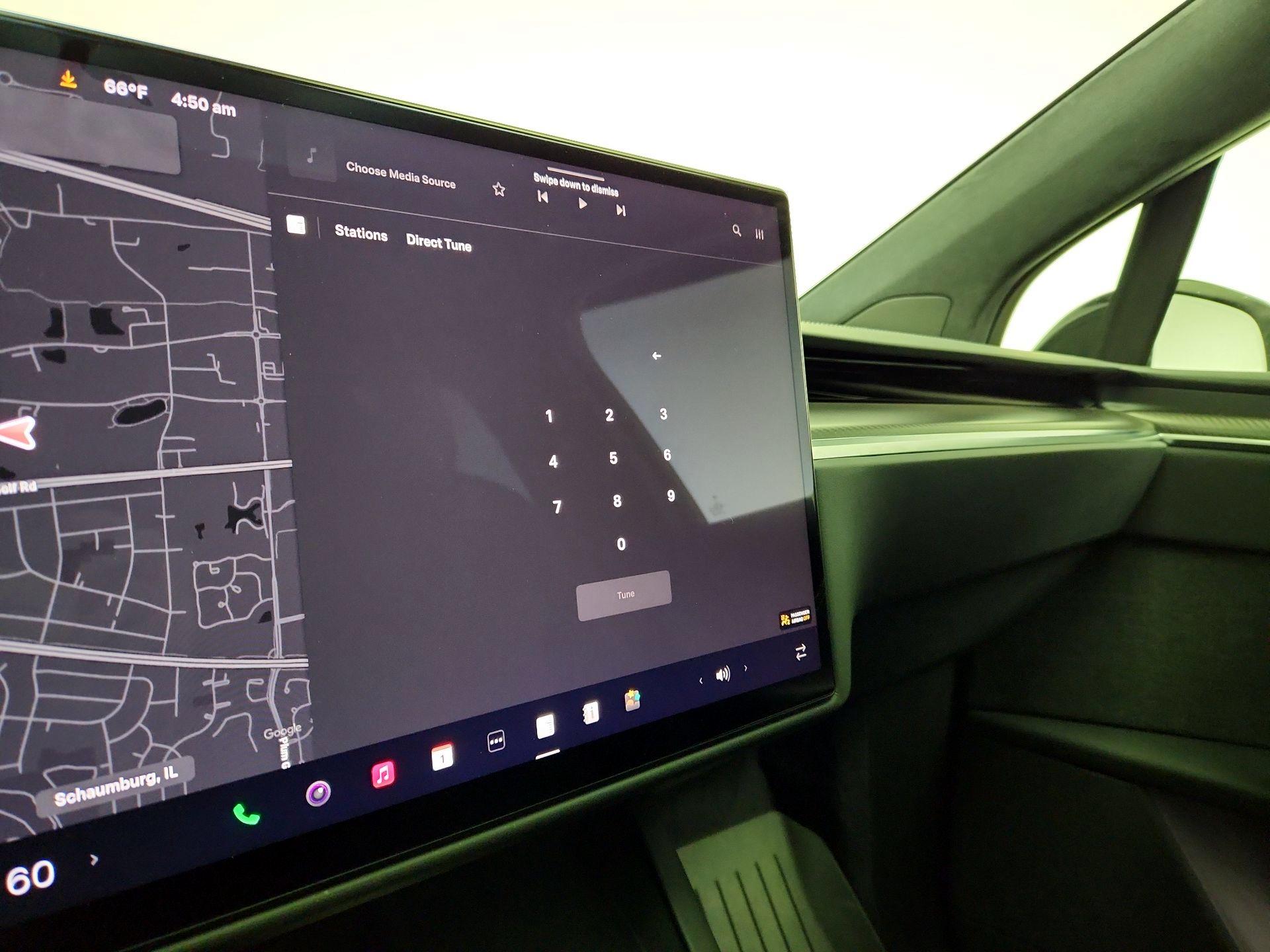 Thumbnail: 2023 Tesla Model X - 15