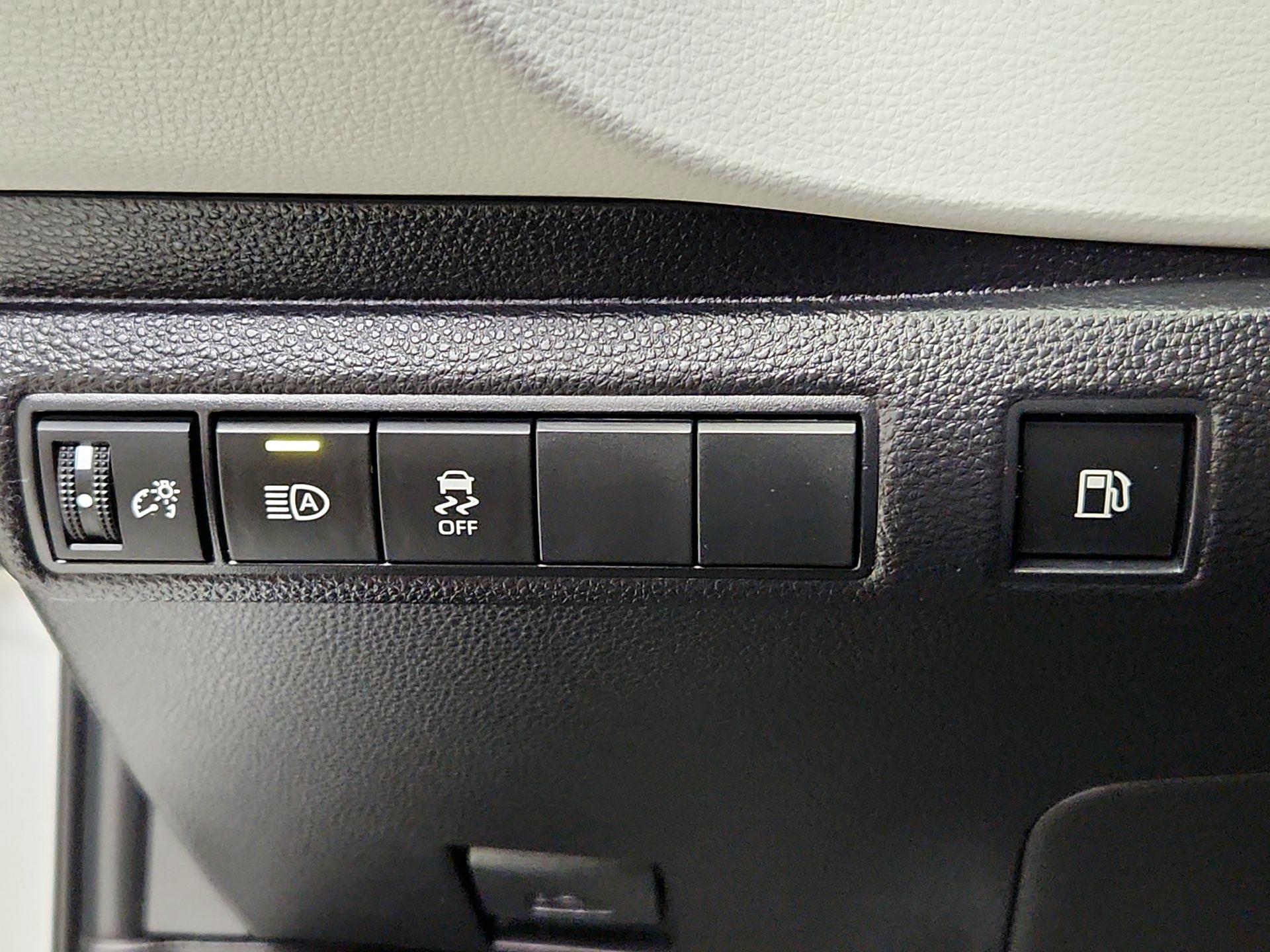 Thumbnail: 2024 Toyota Corolla - 13