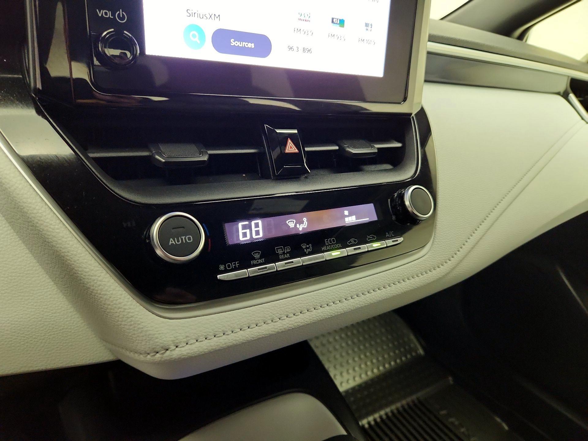 Thumbnail: 2024 Toyota Corolla - 16