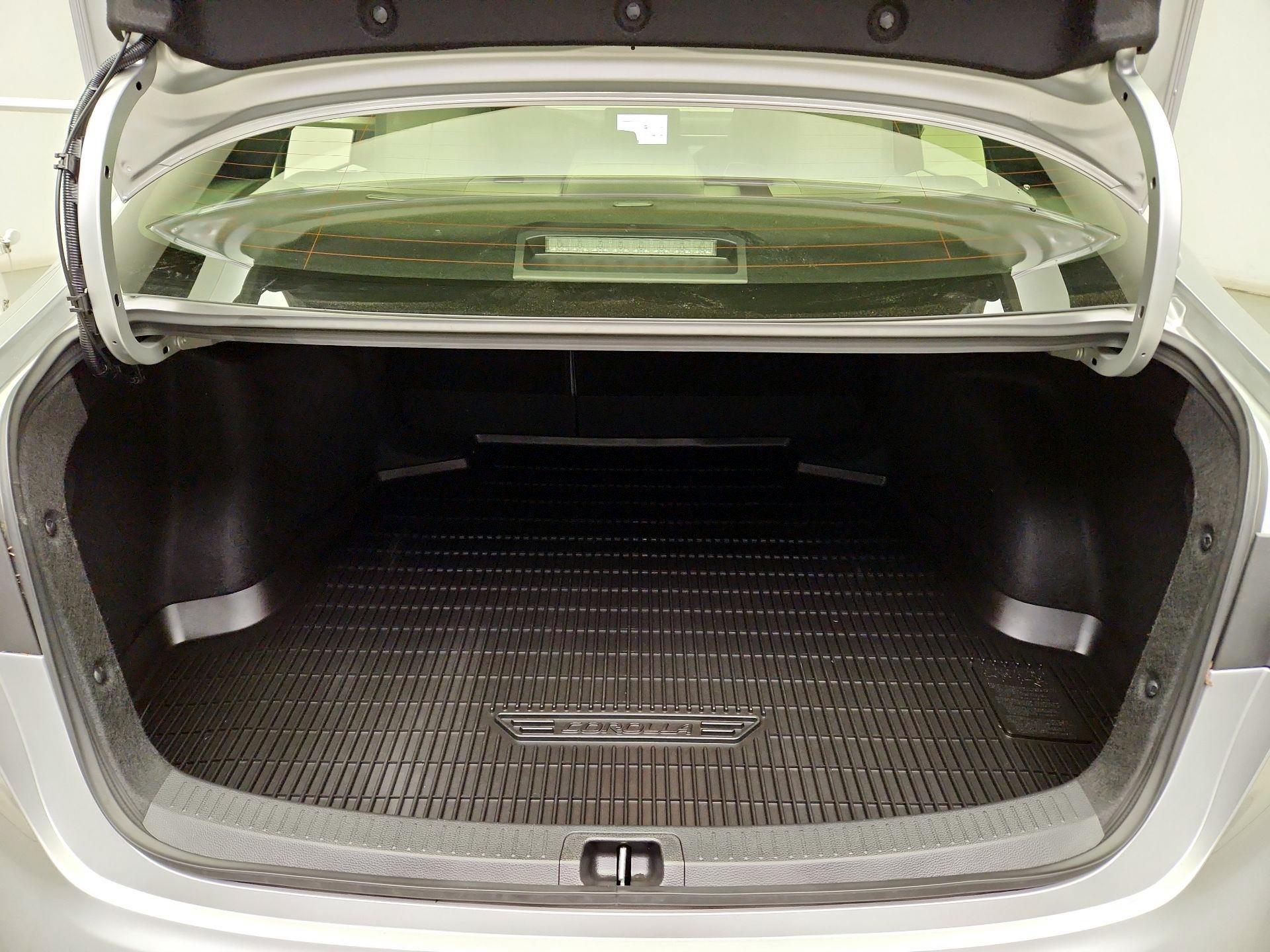 Thumbnail: 2024 Toyota Corolla - 20