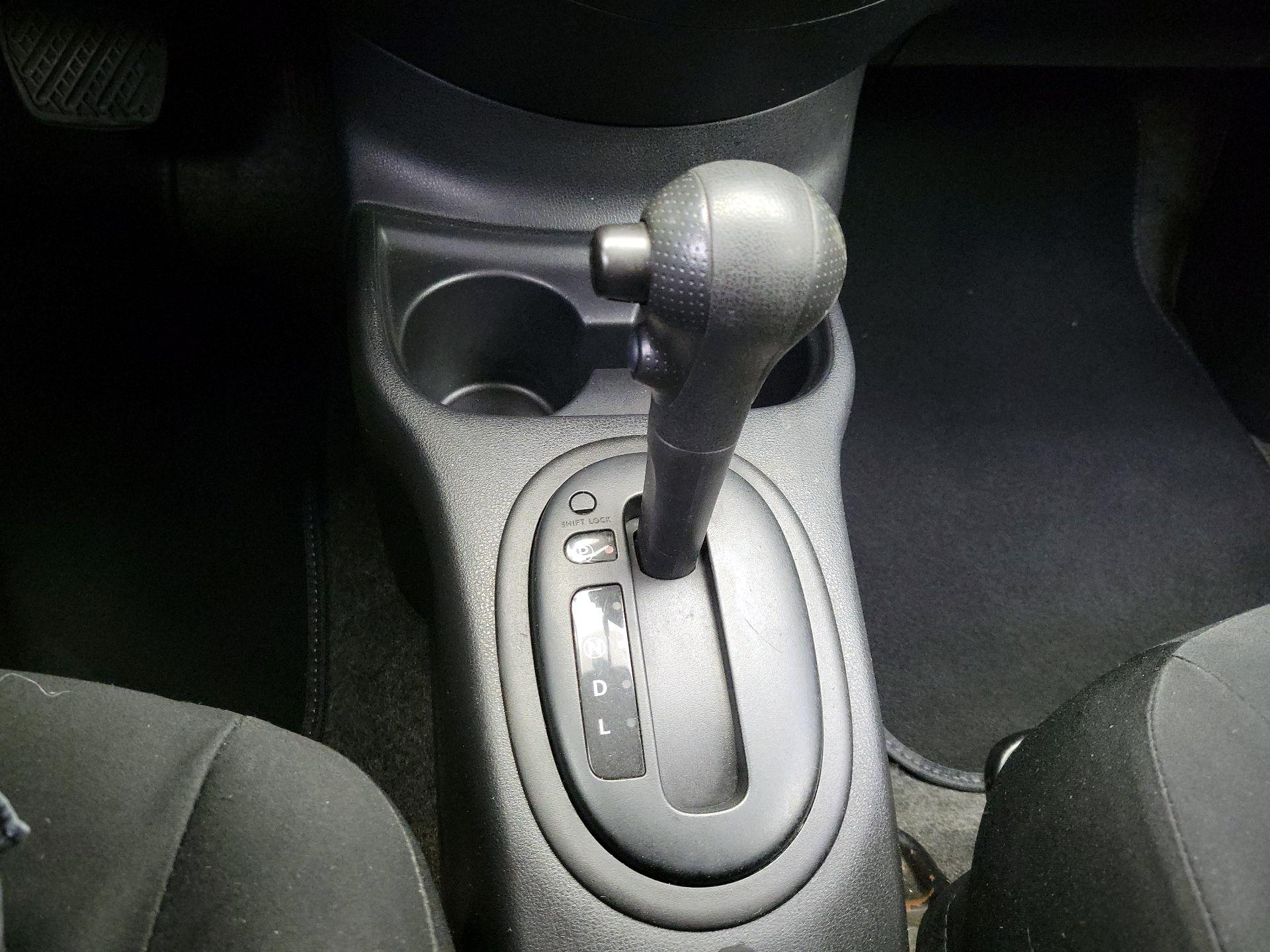 Thumbnail: 2014 Nissan Versa - 16