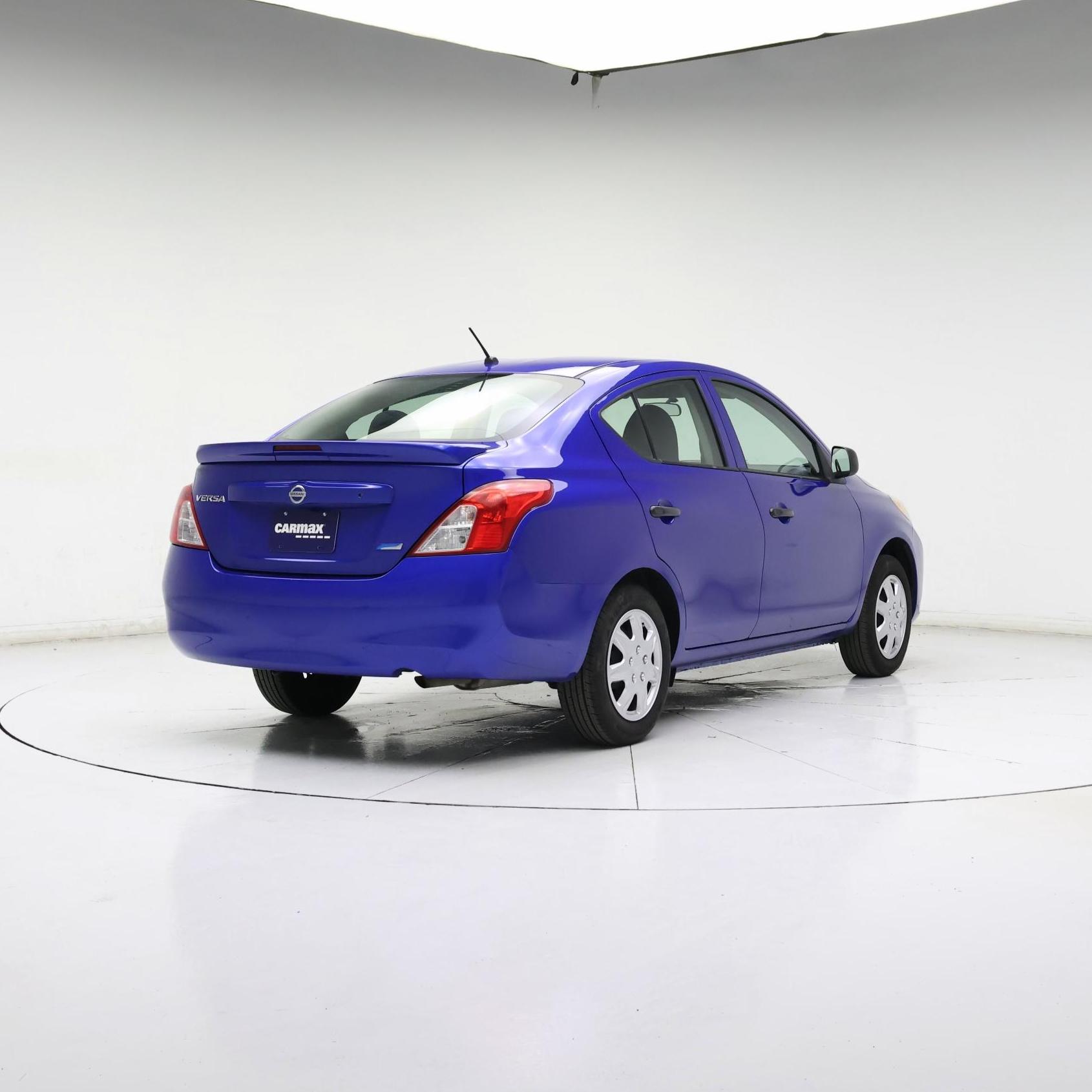 Thumbnail: 2014 Nissan Versa - 8
