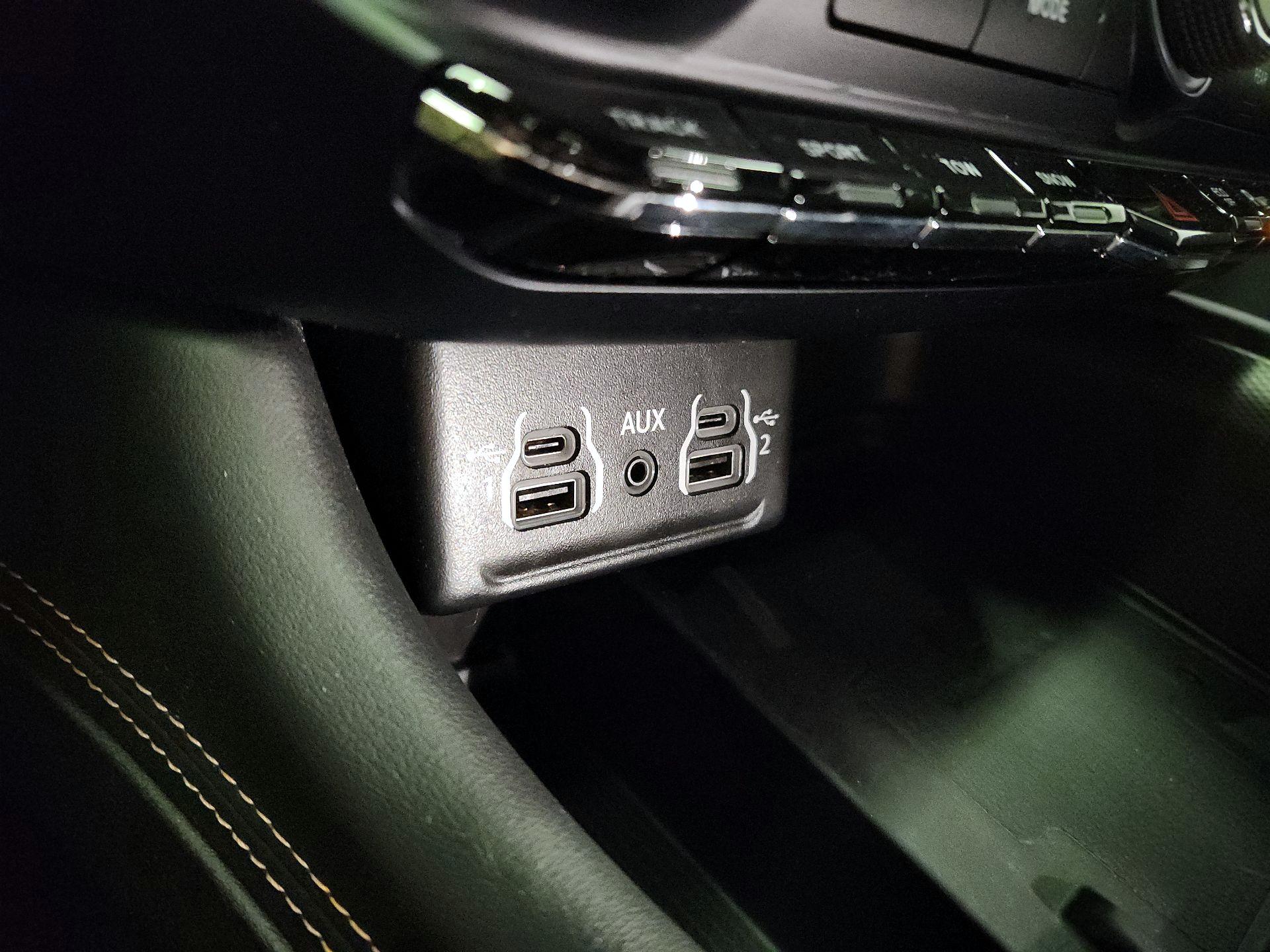 Thumbnail: 2023 Dodge Durango - 19