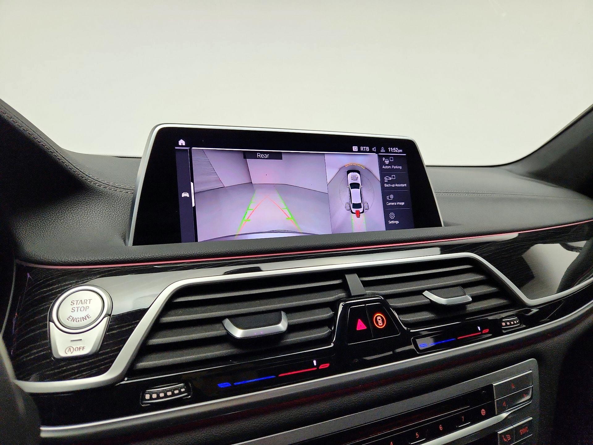 Thumbnail: 2020 BMW 7 Series - 15