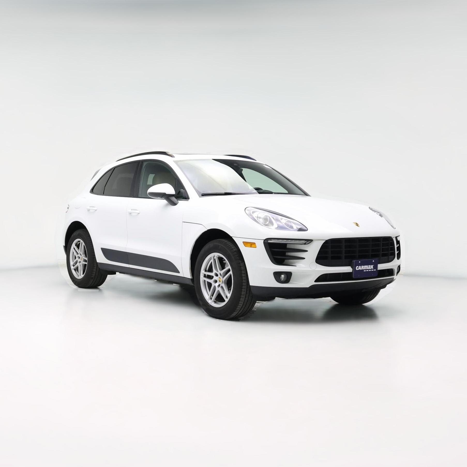 Thumbnail: 2018 Porsche Macan - 1