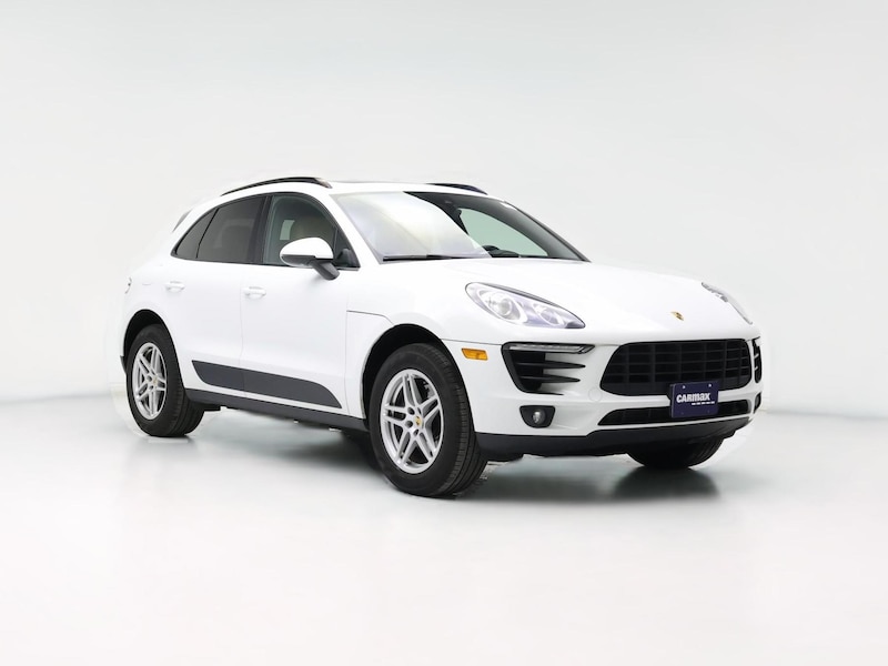 2018 Porsche Macan  -
                  Hillside, IL