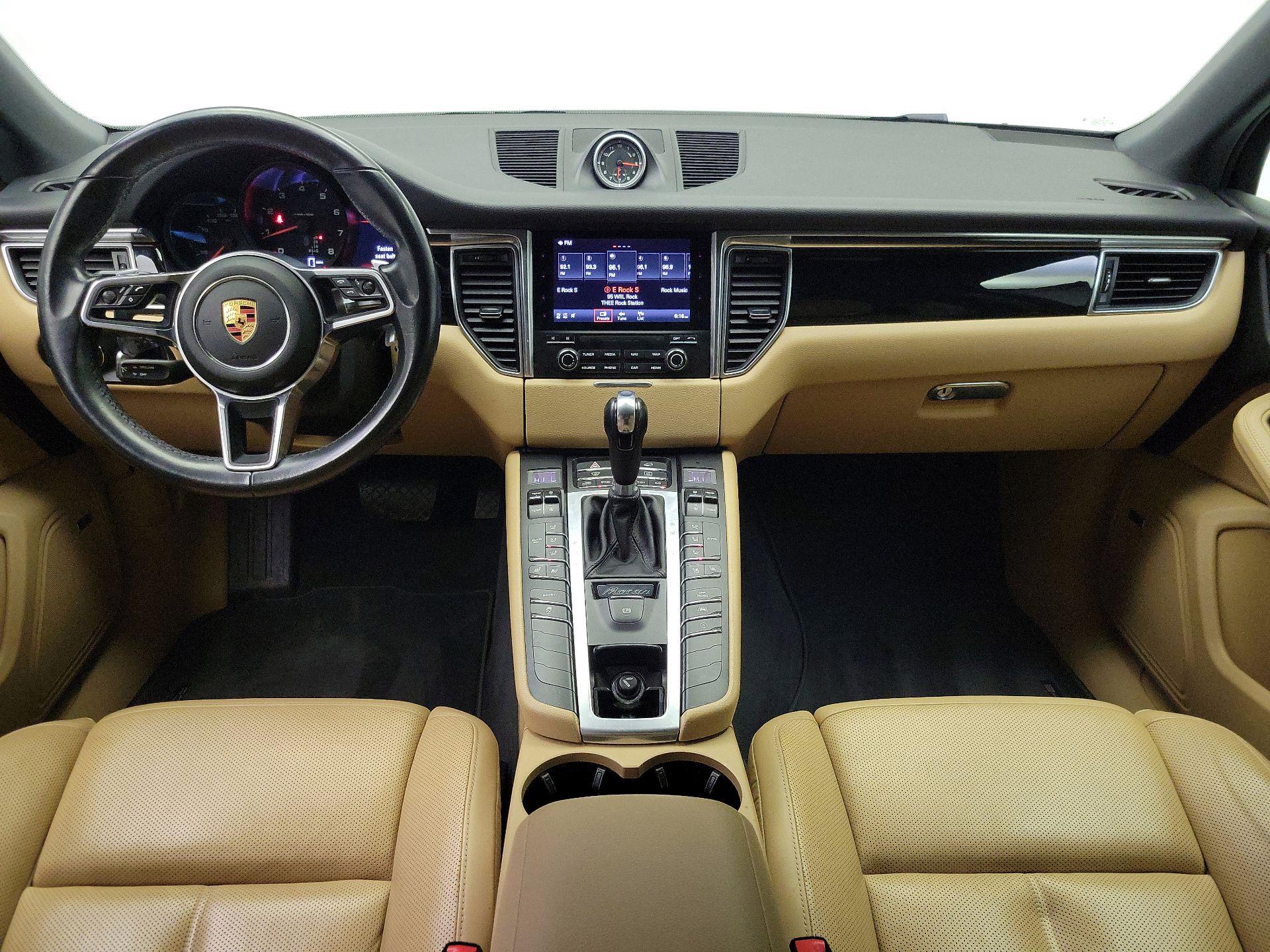 Thumbnail: 2018 Porsche Macan - 9