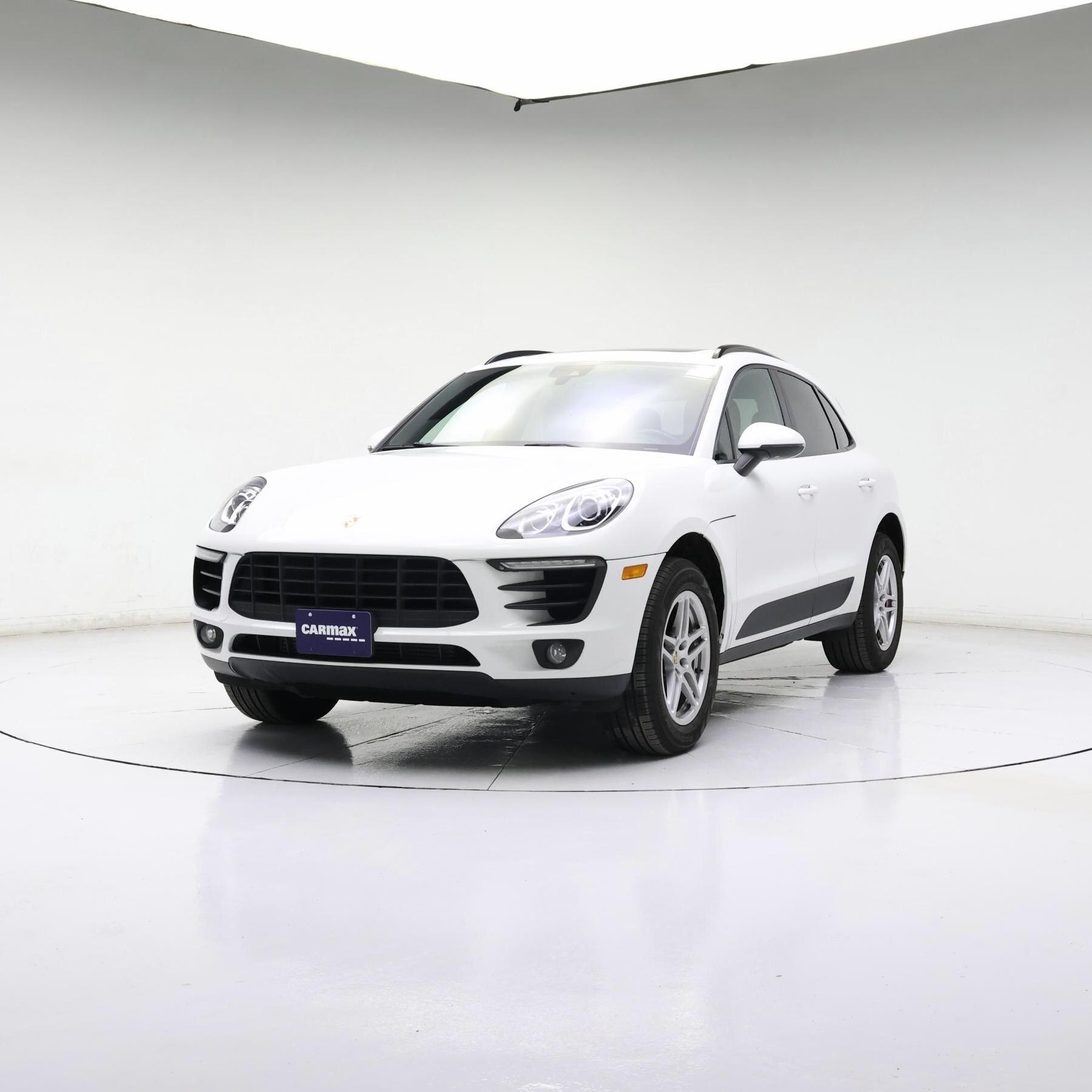 Thumbnail: 2018 Porsche Macan - 4