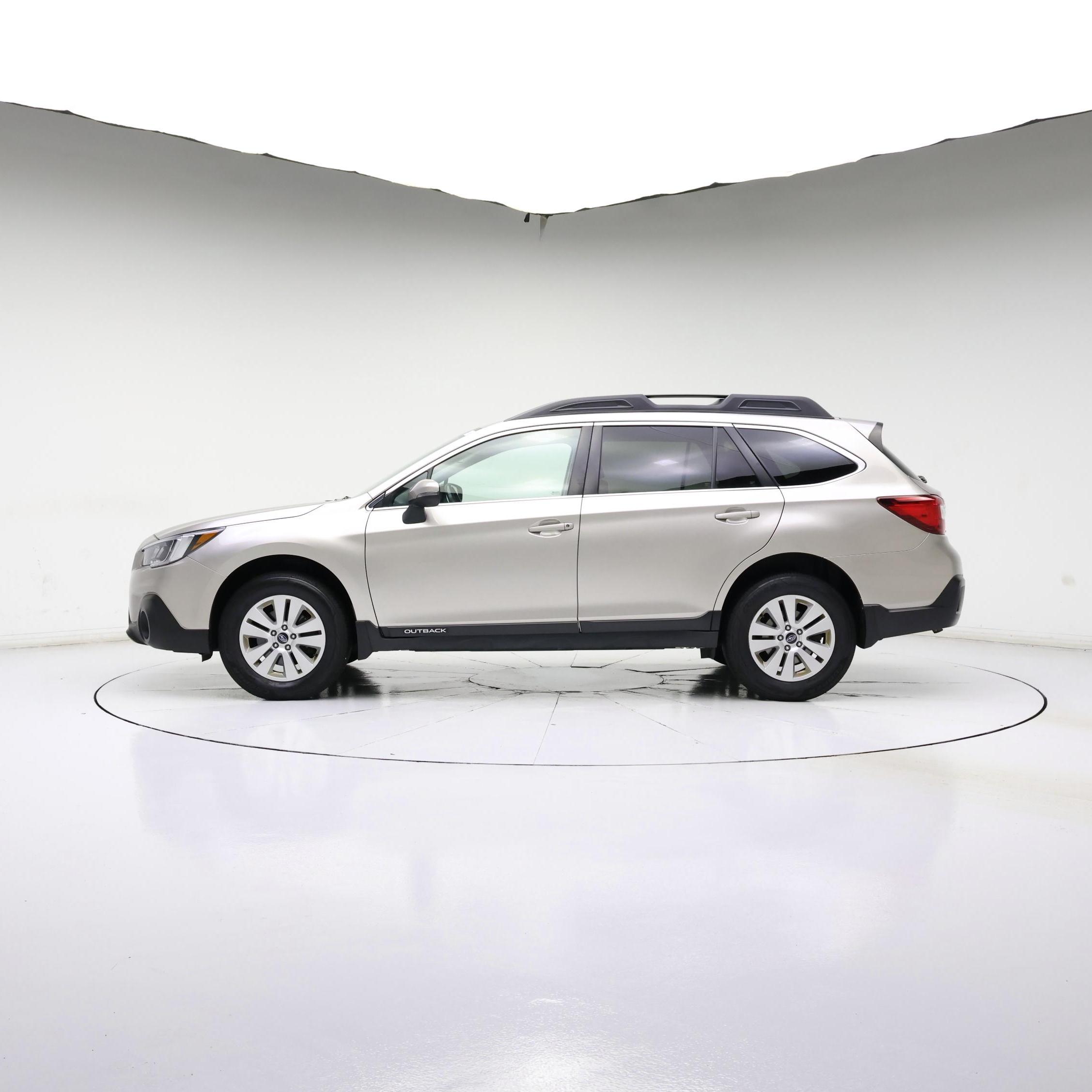 Thumbnail: 2018 Subaru Outback - 3