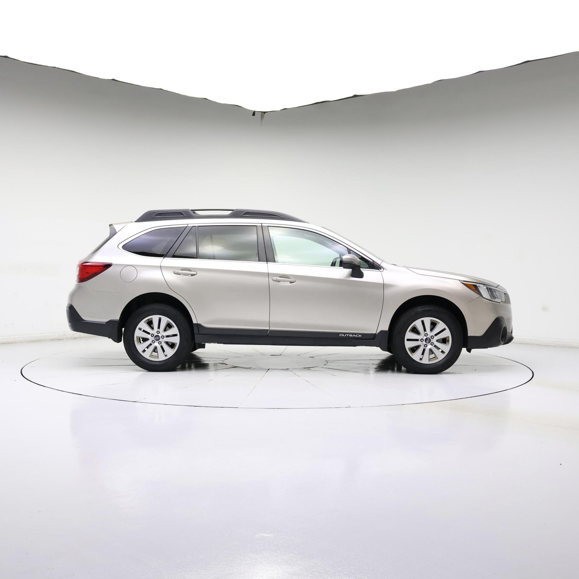 Thumbnail: 2018 Subaru Outback - 7