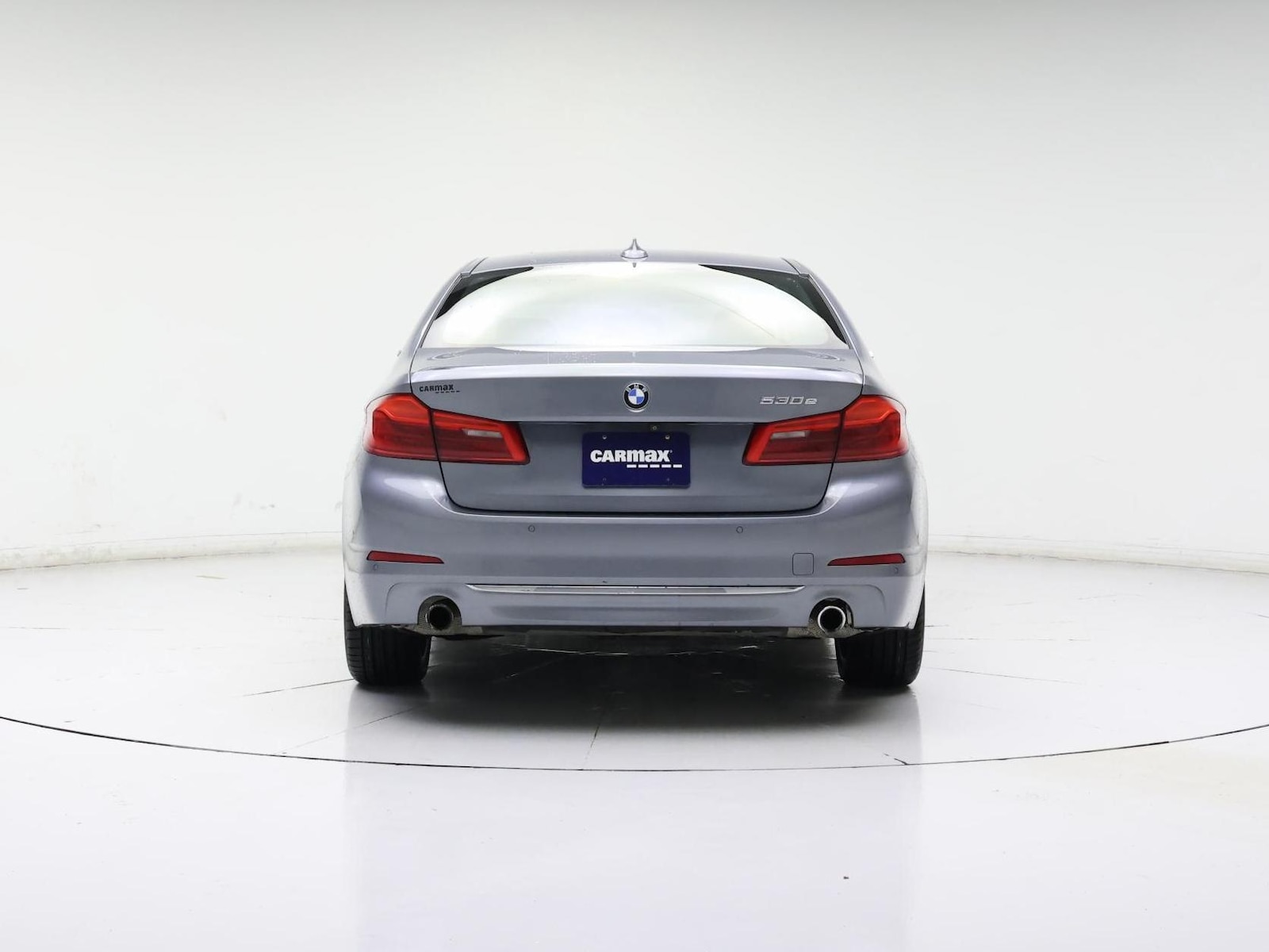 2018 BMW 5 Series 530e - Photo 7