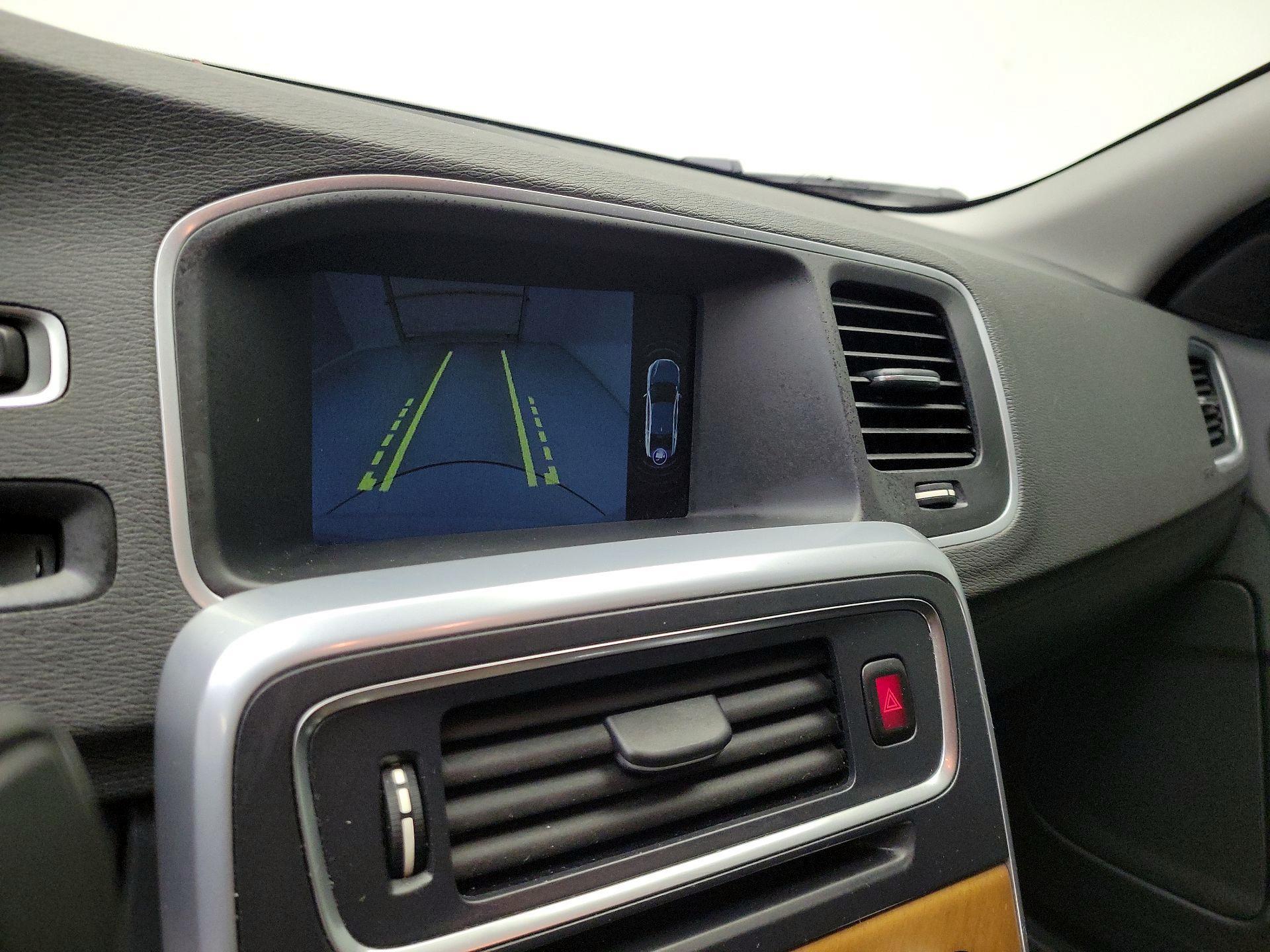 Thumbnail: 2016 Volvo S60 - 14