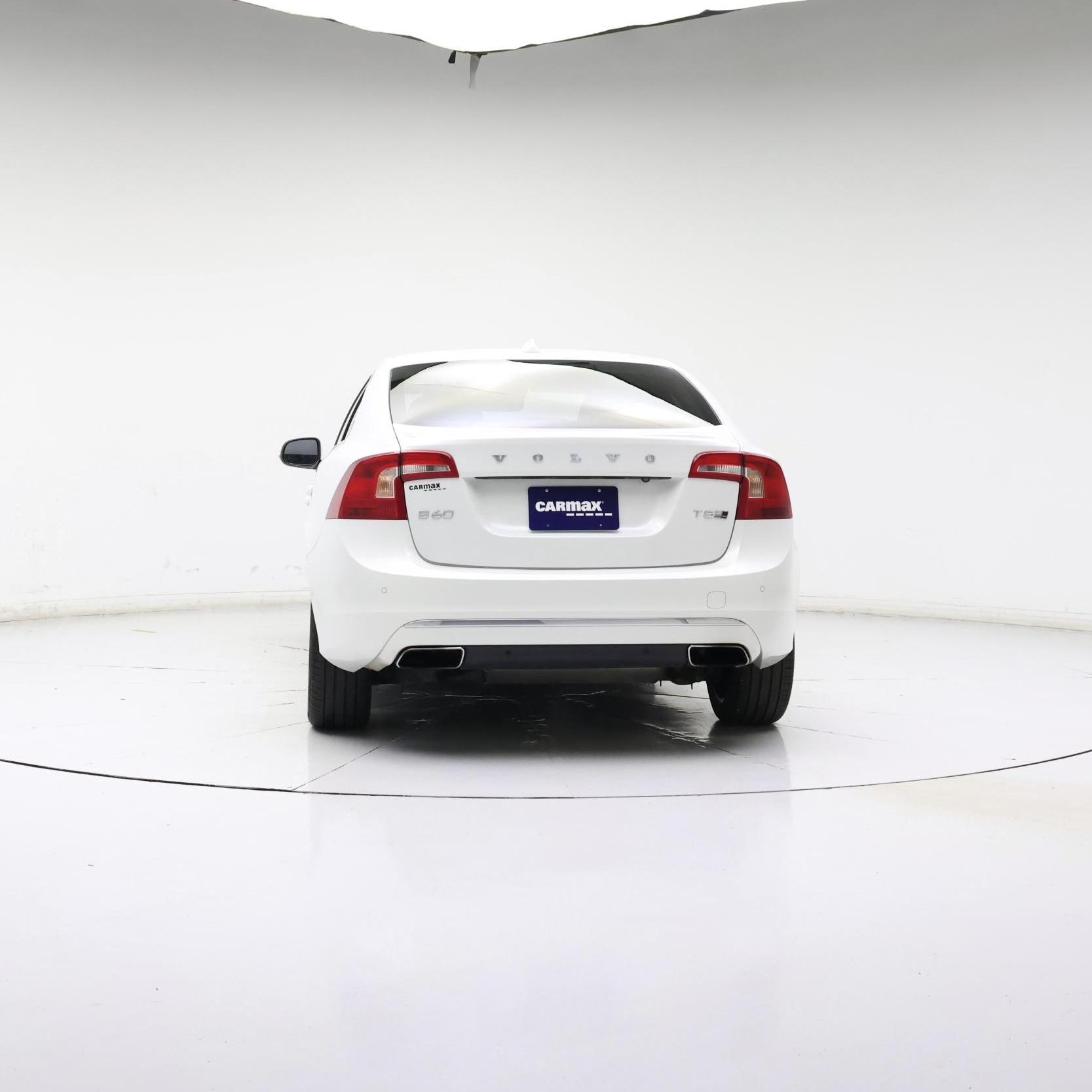 Thumbnail: 2016 Volvo S60 - 6