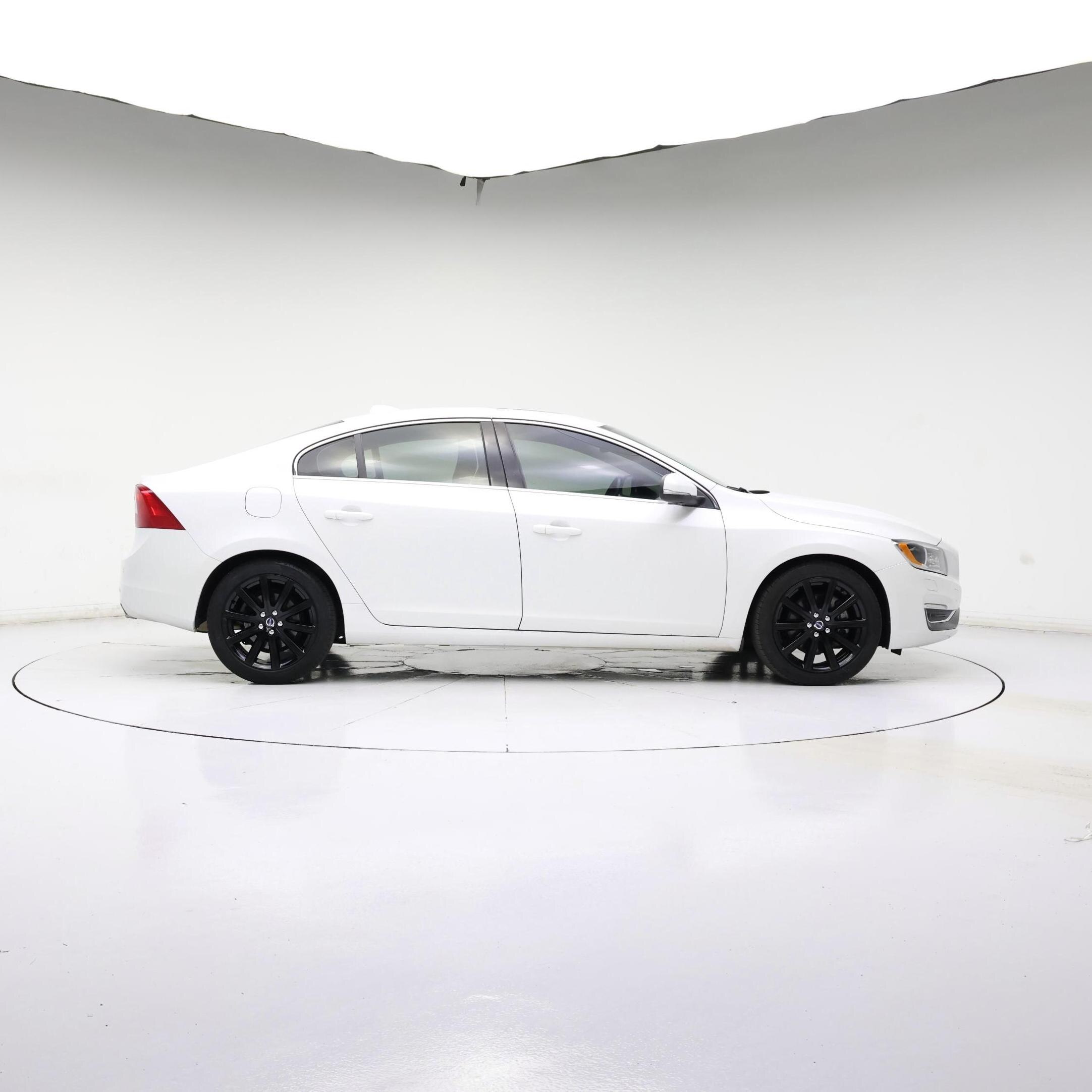 Thumbnail: 2016 Volvo S60 - 7