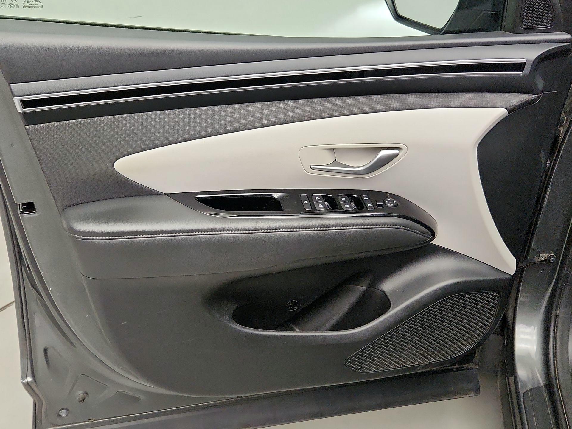 Thumbnail: 2023 Hyundai Tucson - 12