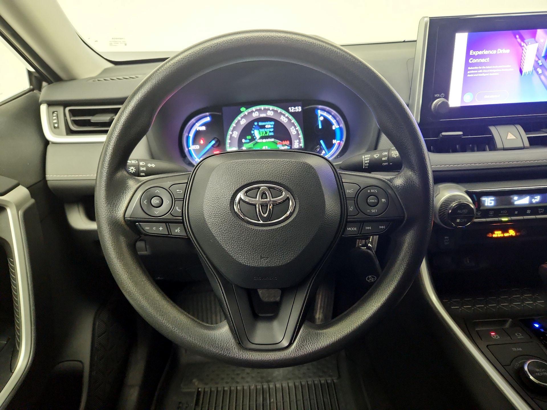 Thumbnail: 2024 Toyota RAV4 - 10