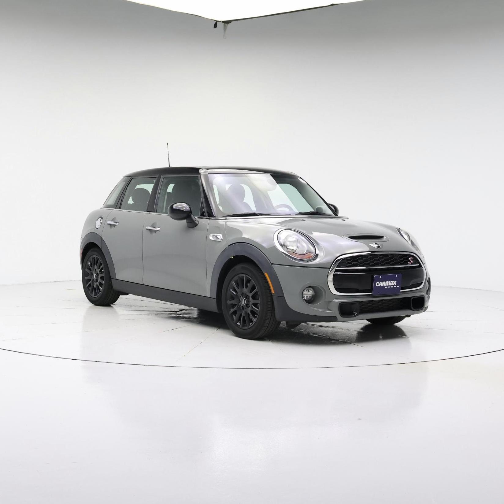 Thumbnail: 2016 MINI Cooper Hardtop - 2
