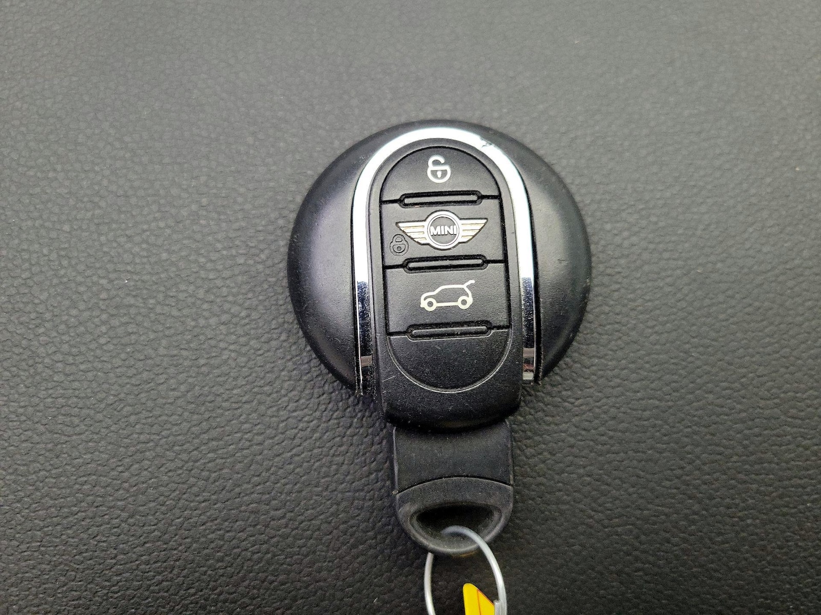2016 MINI Cooper S - Photo 25
