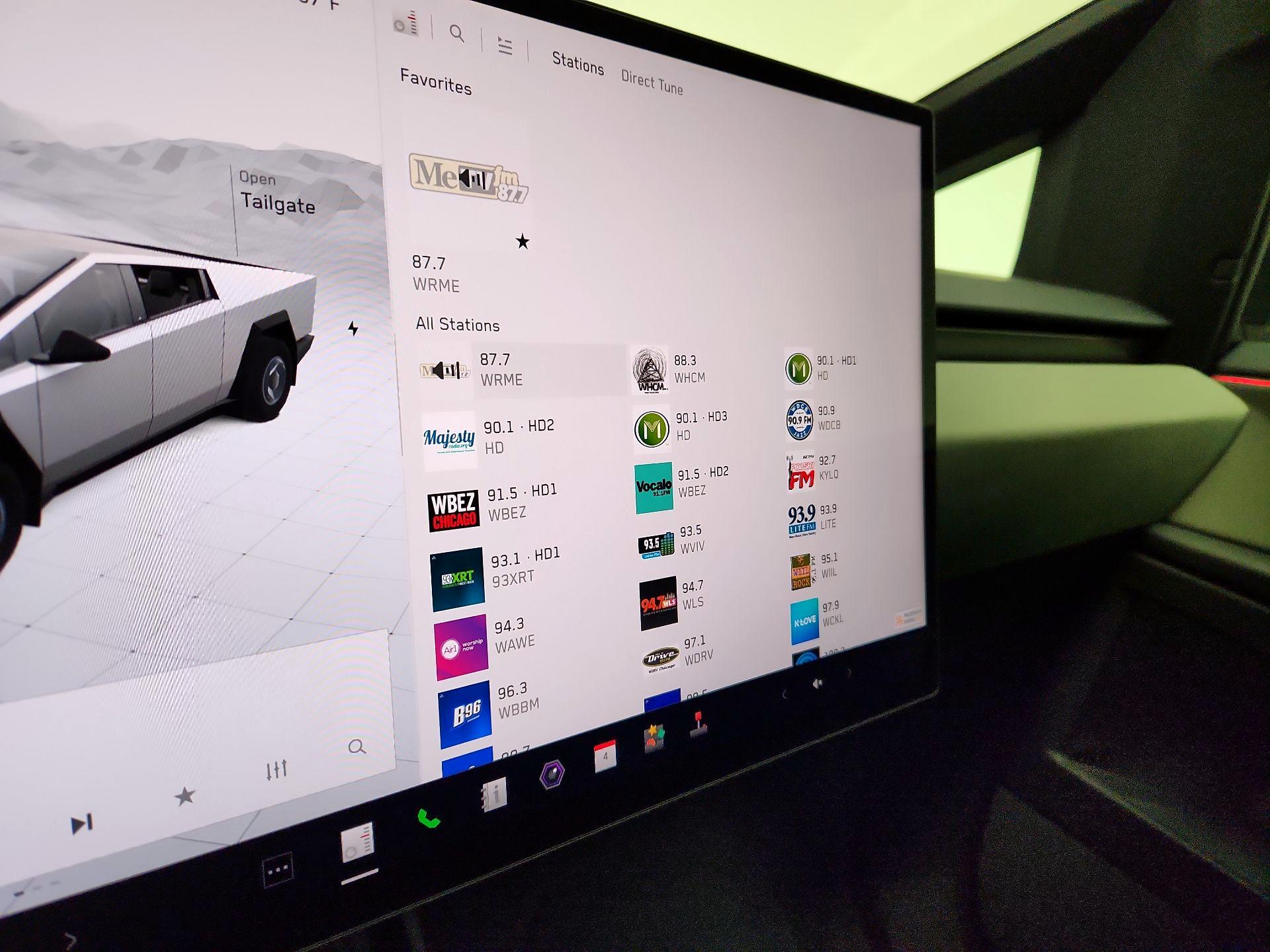Thumbnail: 2025 Tesla Cybertruck - 15