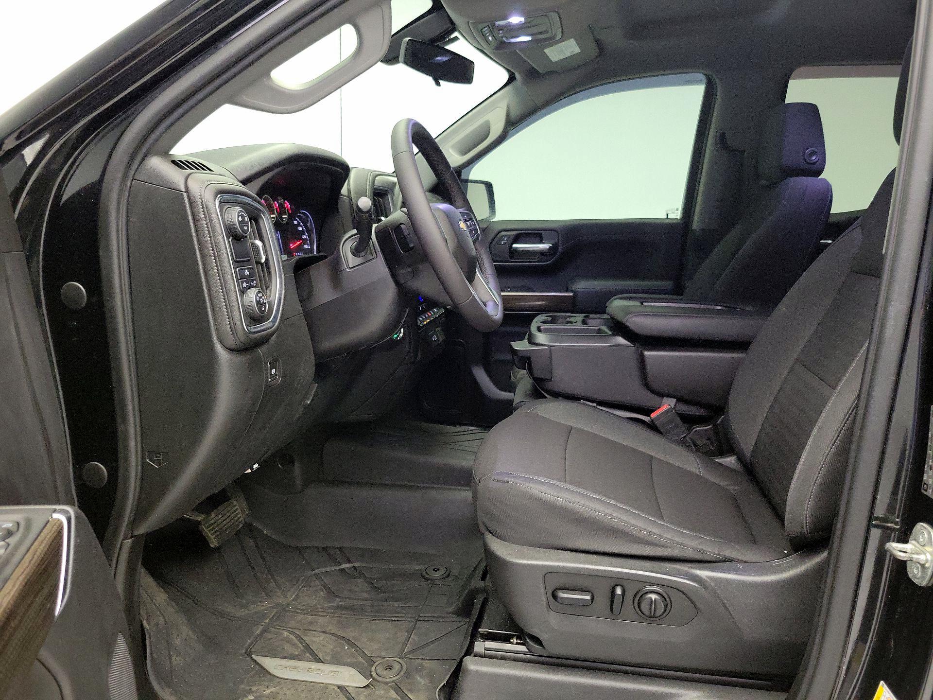 Thumbnail: 2019 Chevrolet Silverado 1500 - 11