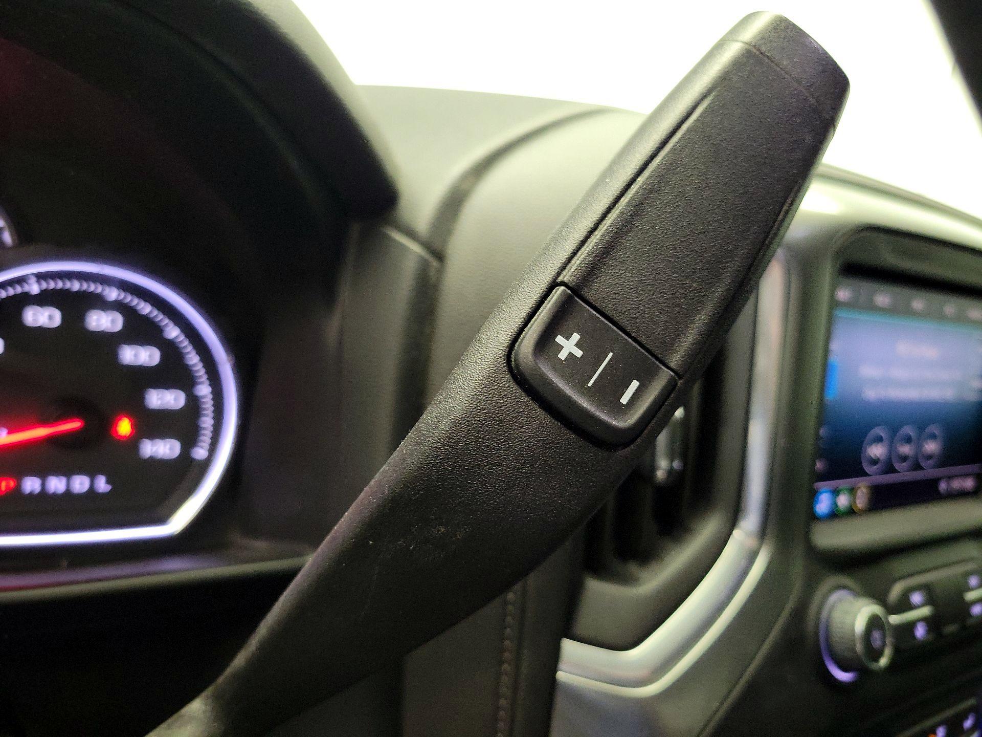Thumbnail: 2019 Chevrolet Silverado 1500 - 17