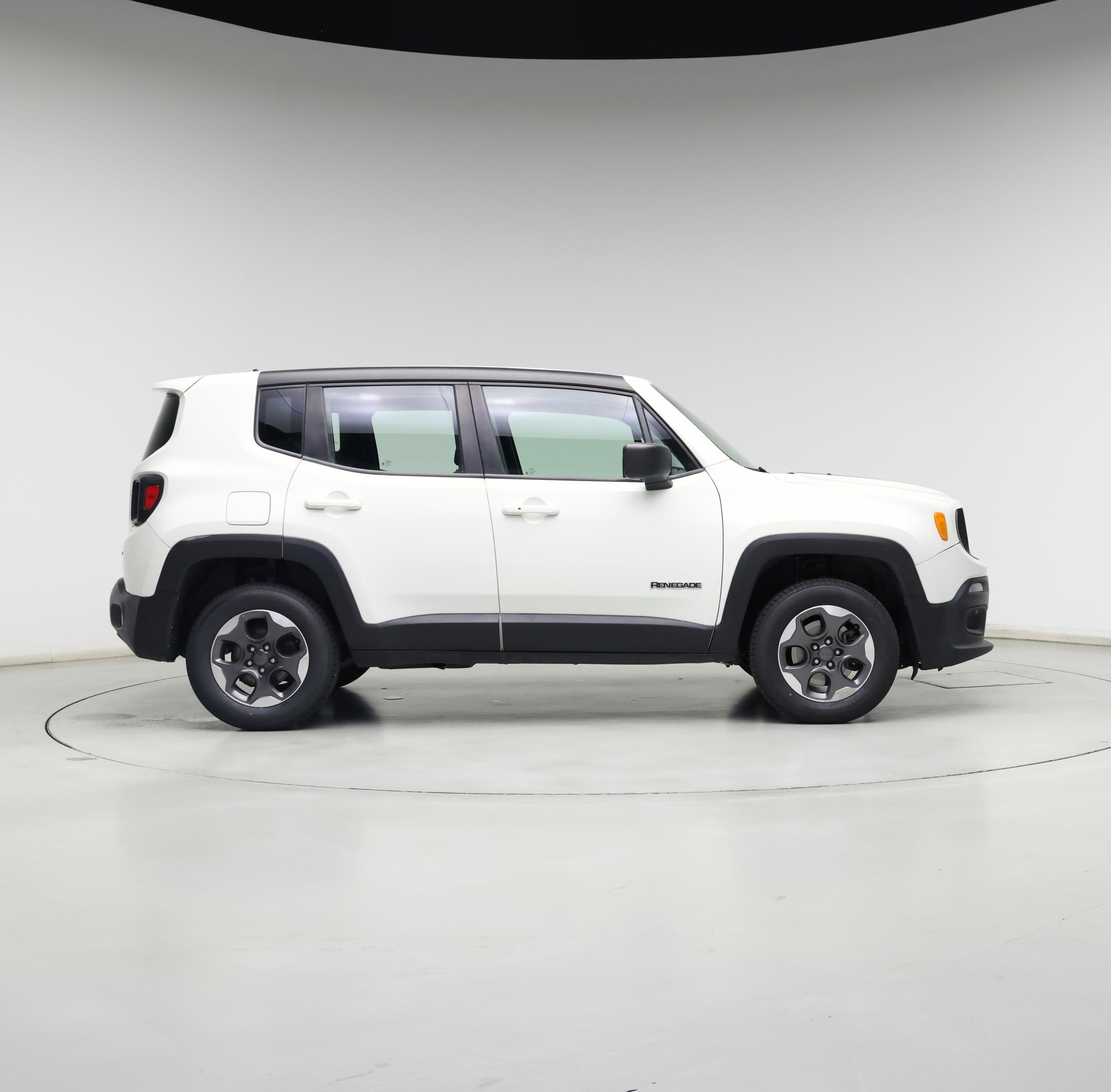 Thumbnail: 2018 Jeep Renegade - 7