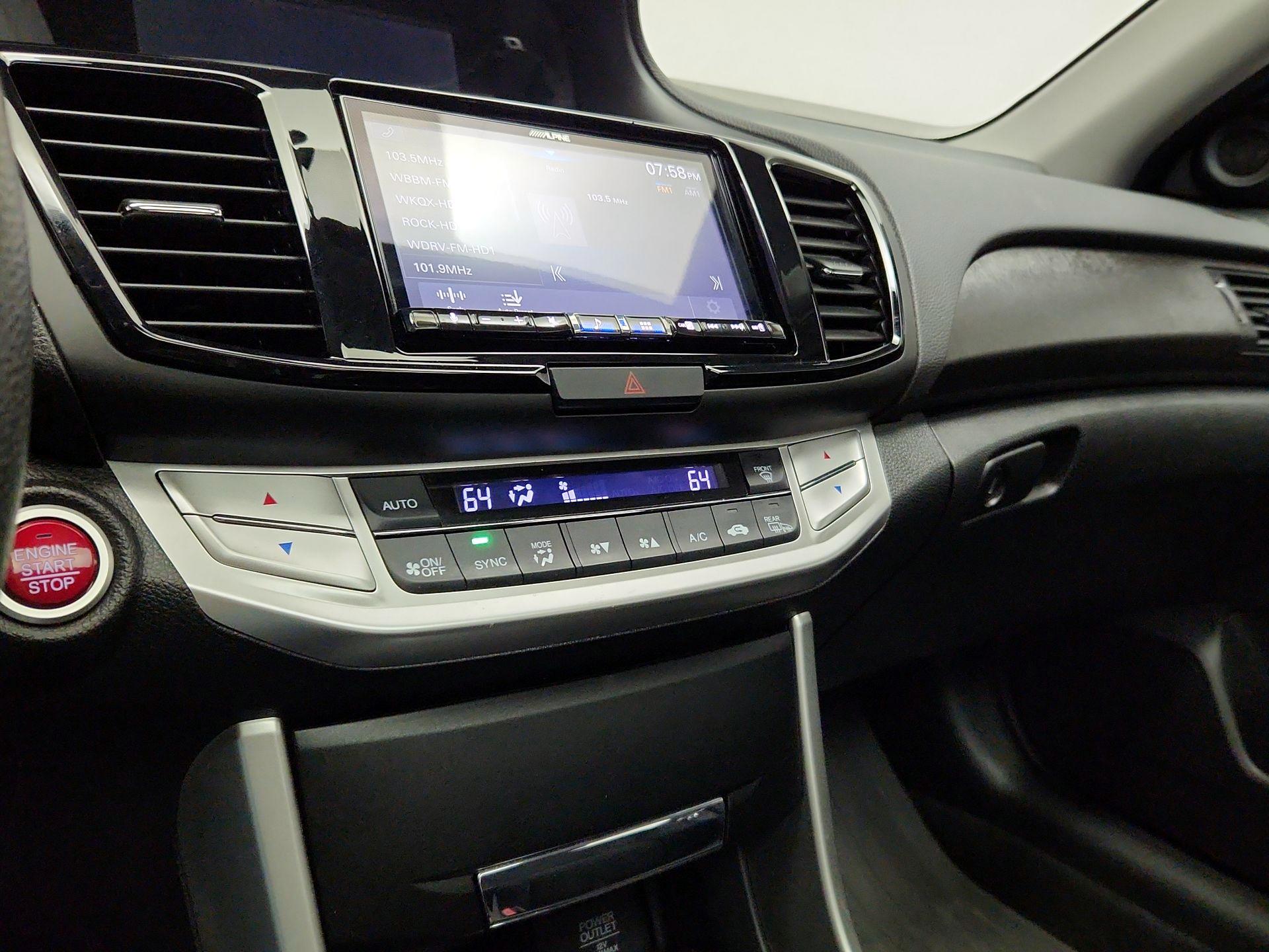 Thumbnail: 2014 Honda Accord - 16