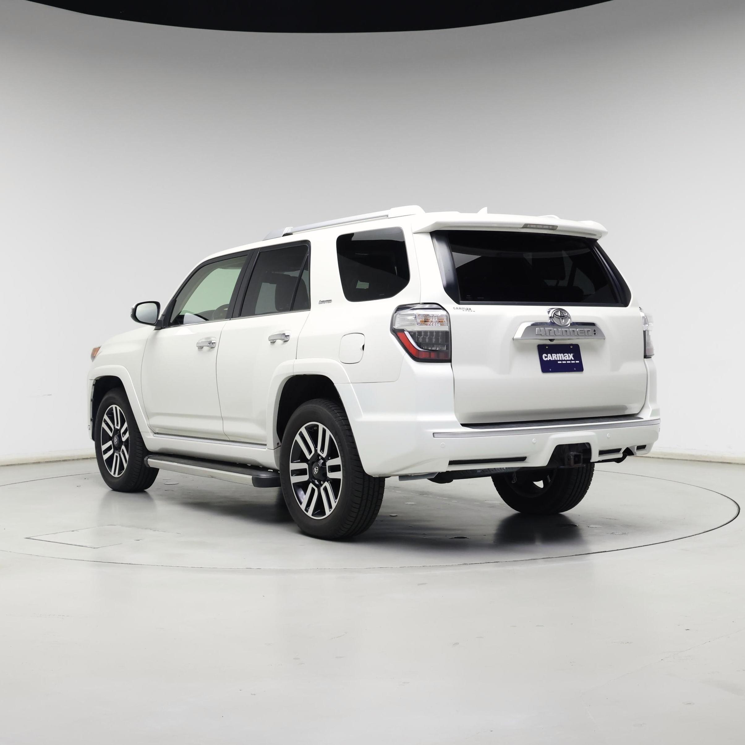 Thumbnail: 2015 Toyota 4Runner - 2