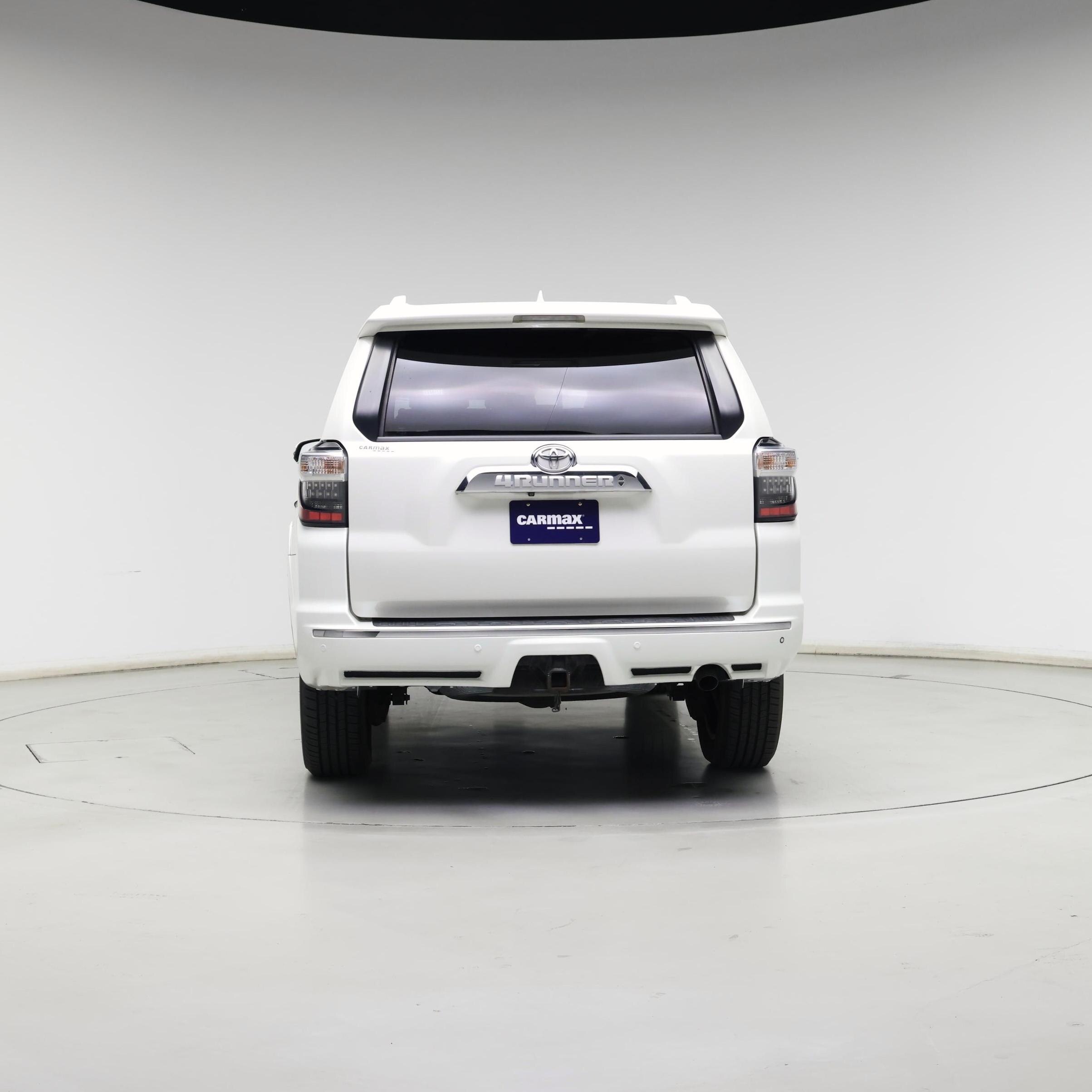 Thumbnail: 2015 Toyota 4Runner - 6