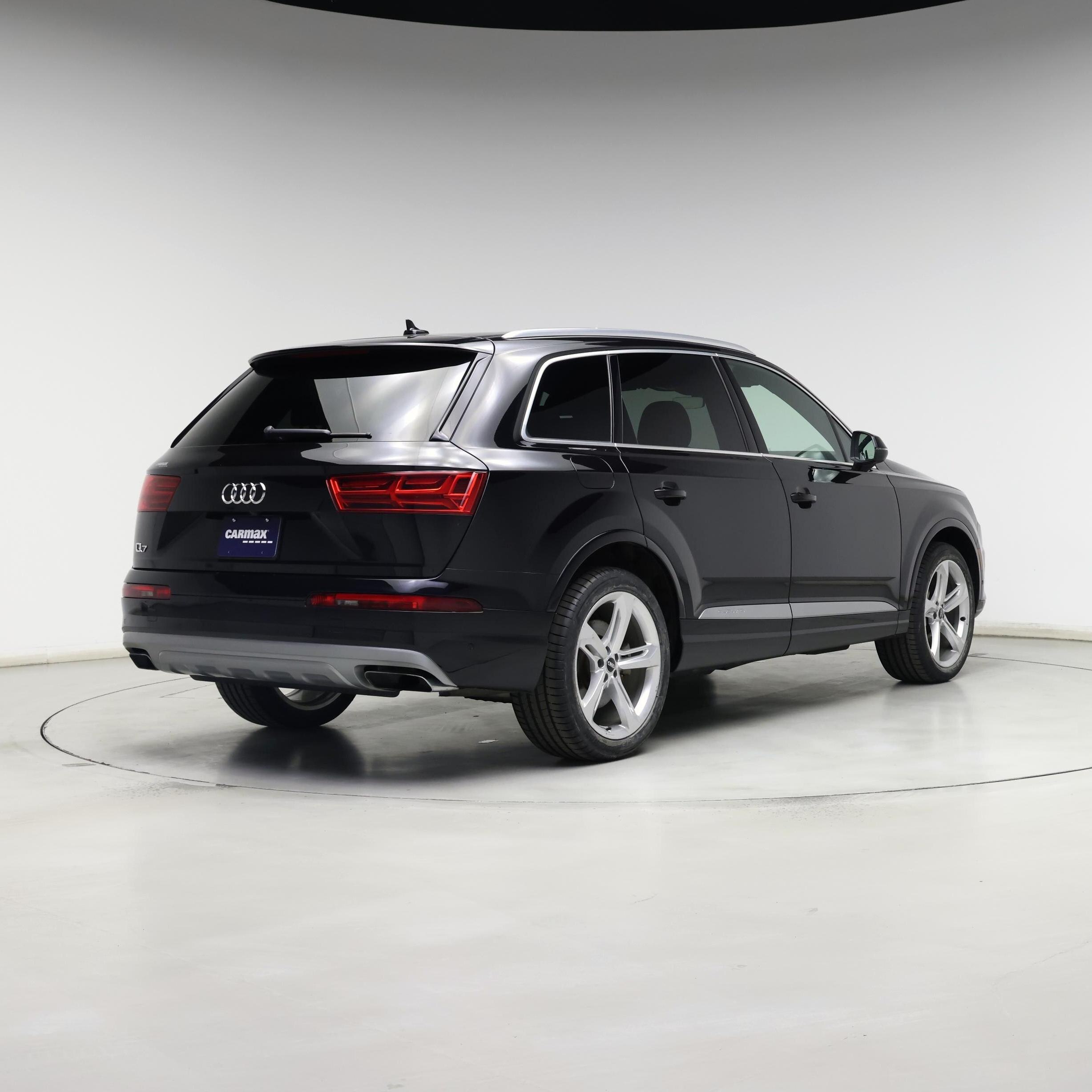 Thumbnail: 2019 Audi Q7 - 8