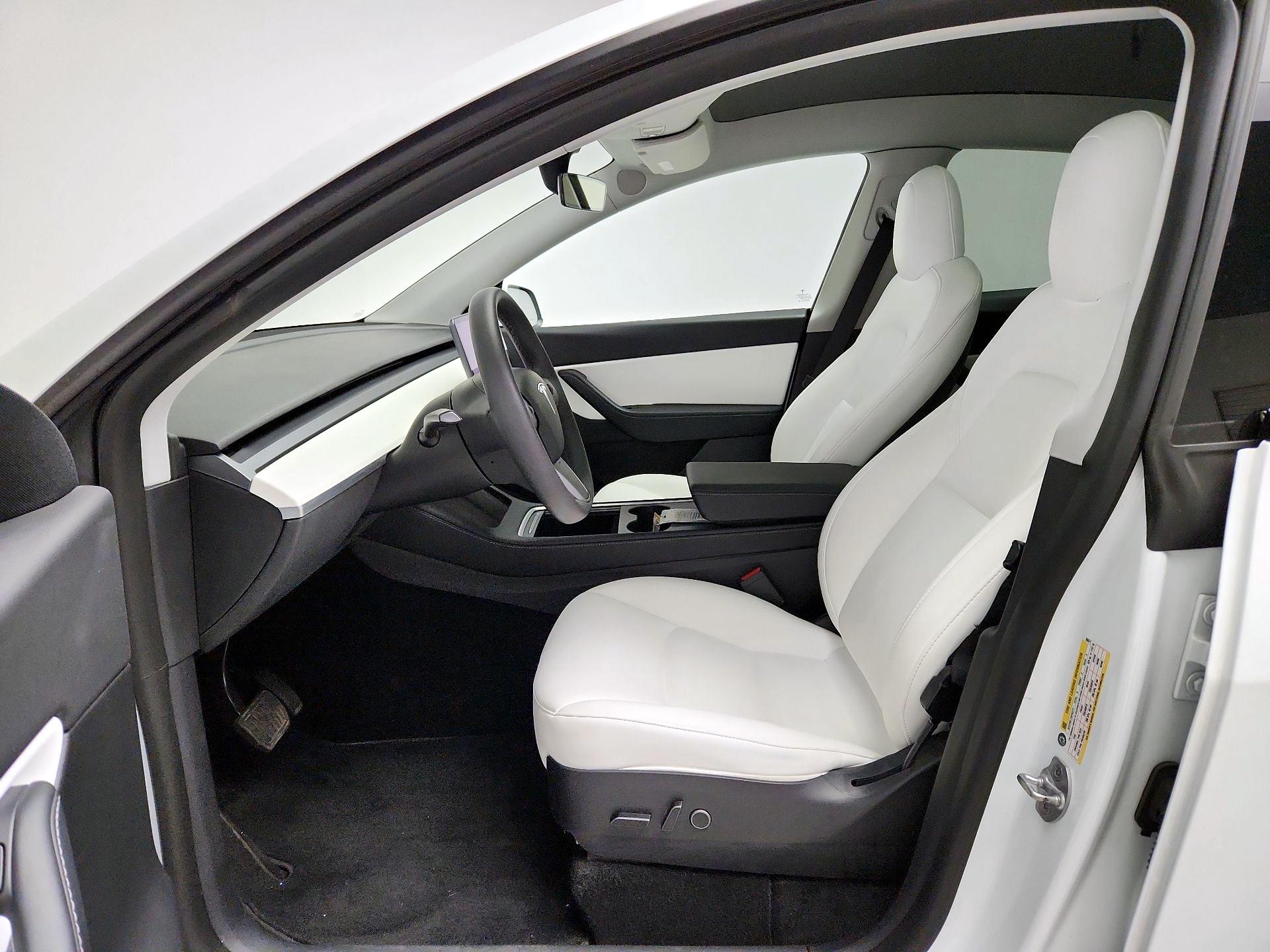 Thumbnail: 2022 Tesla Model Y - 11