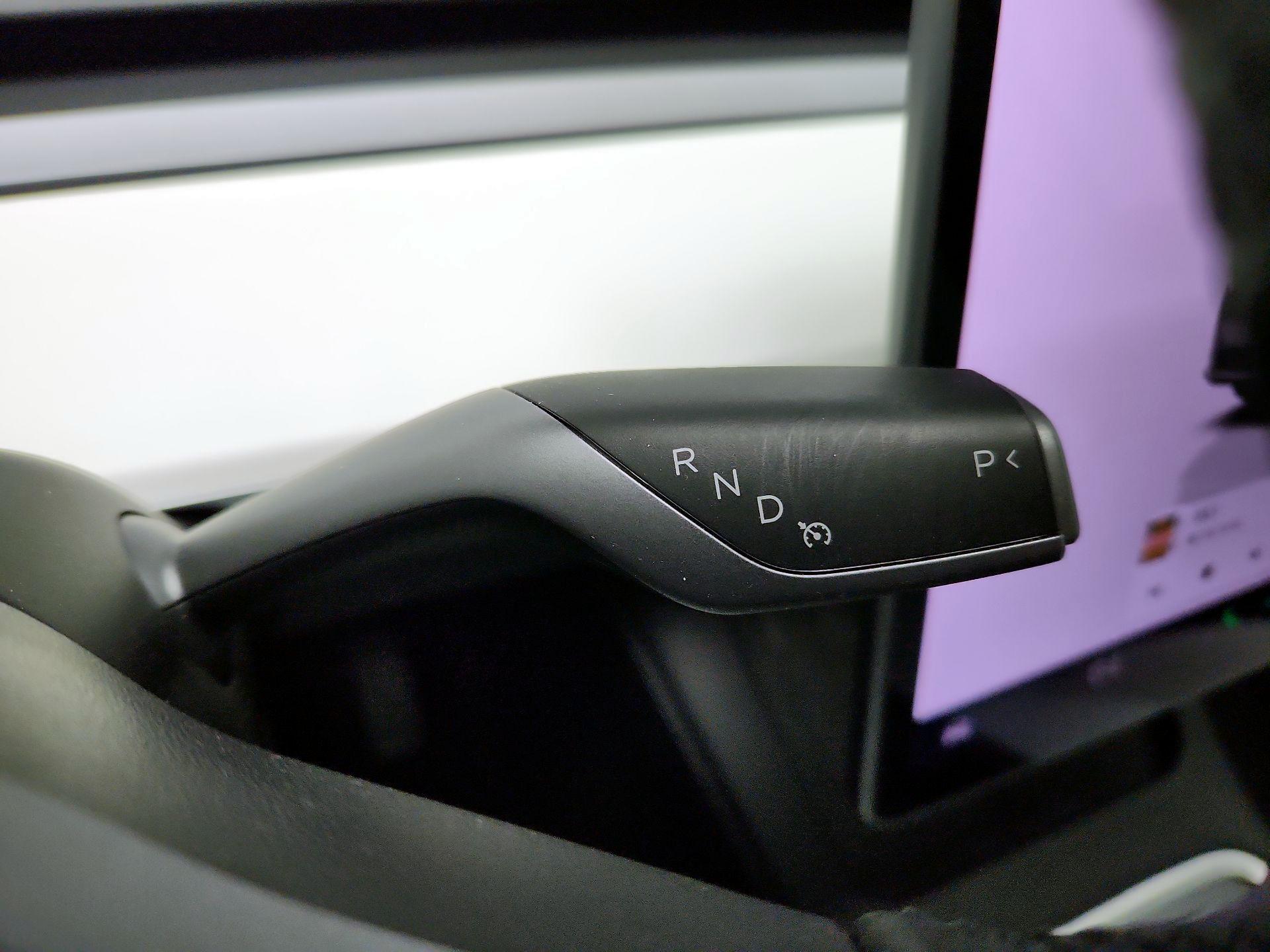 Thumbnail: 2022 Tesla Model Y - 17